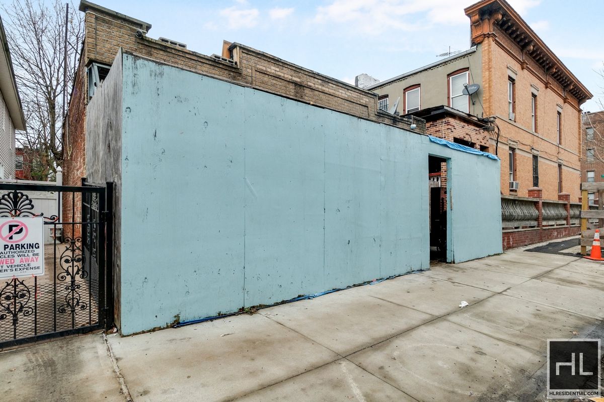 2724 Clarendon #1 Brooklyn, NY 11226