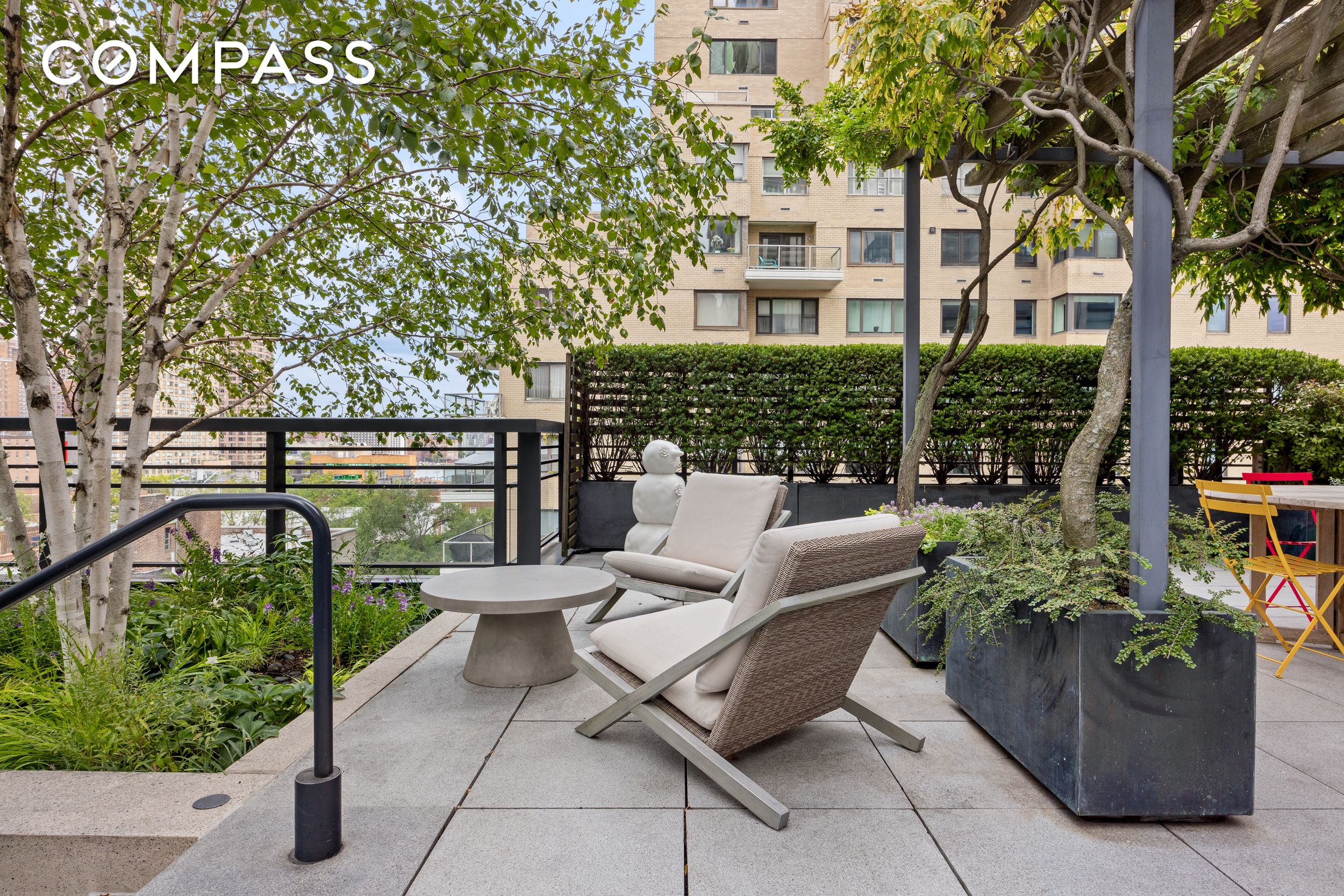 170 E End #8EF Manhattan, NY 10128