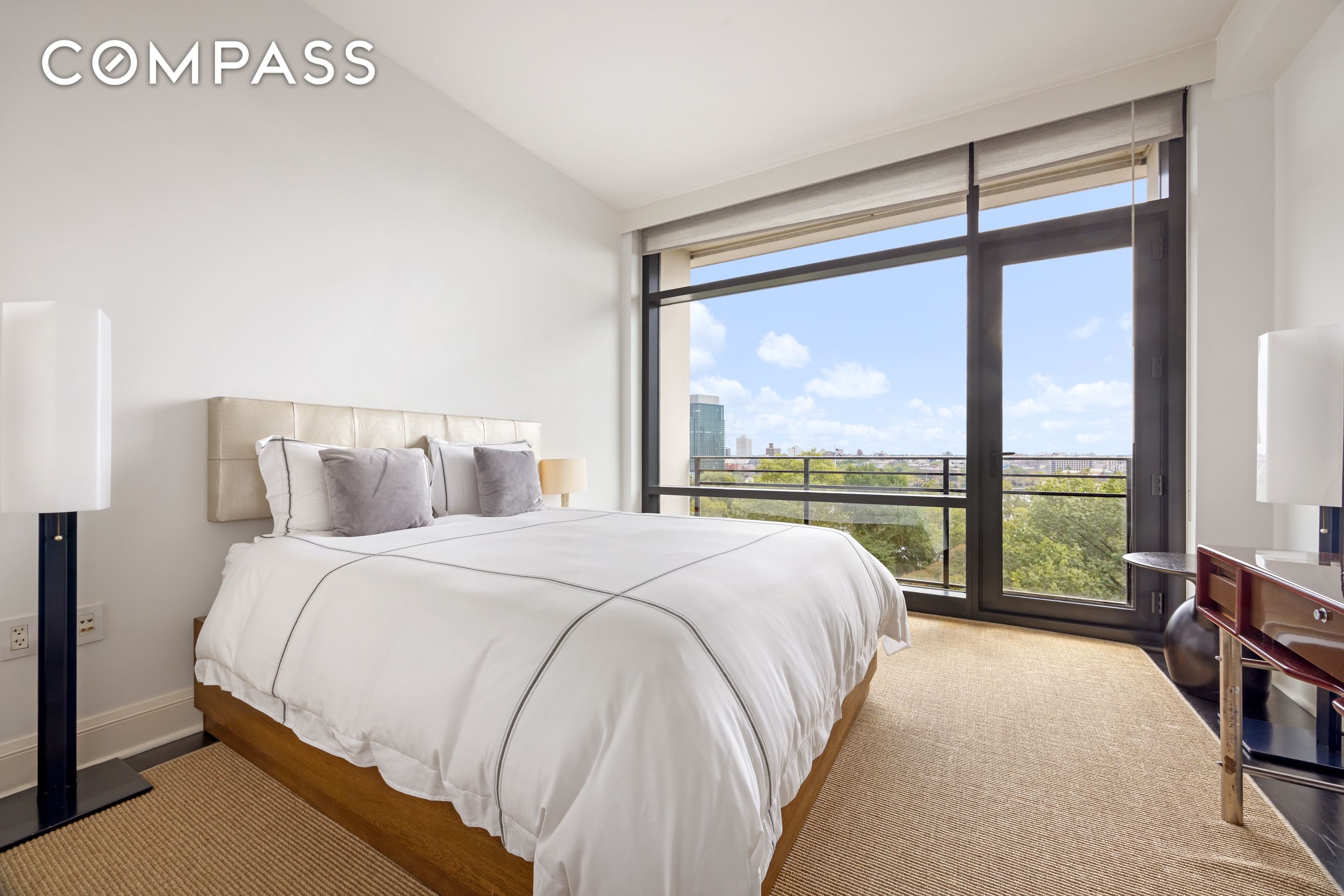 170 E End #8EF Manhattan, NY 10128