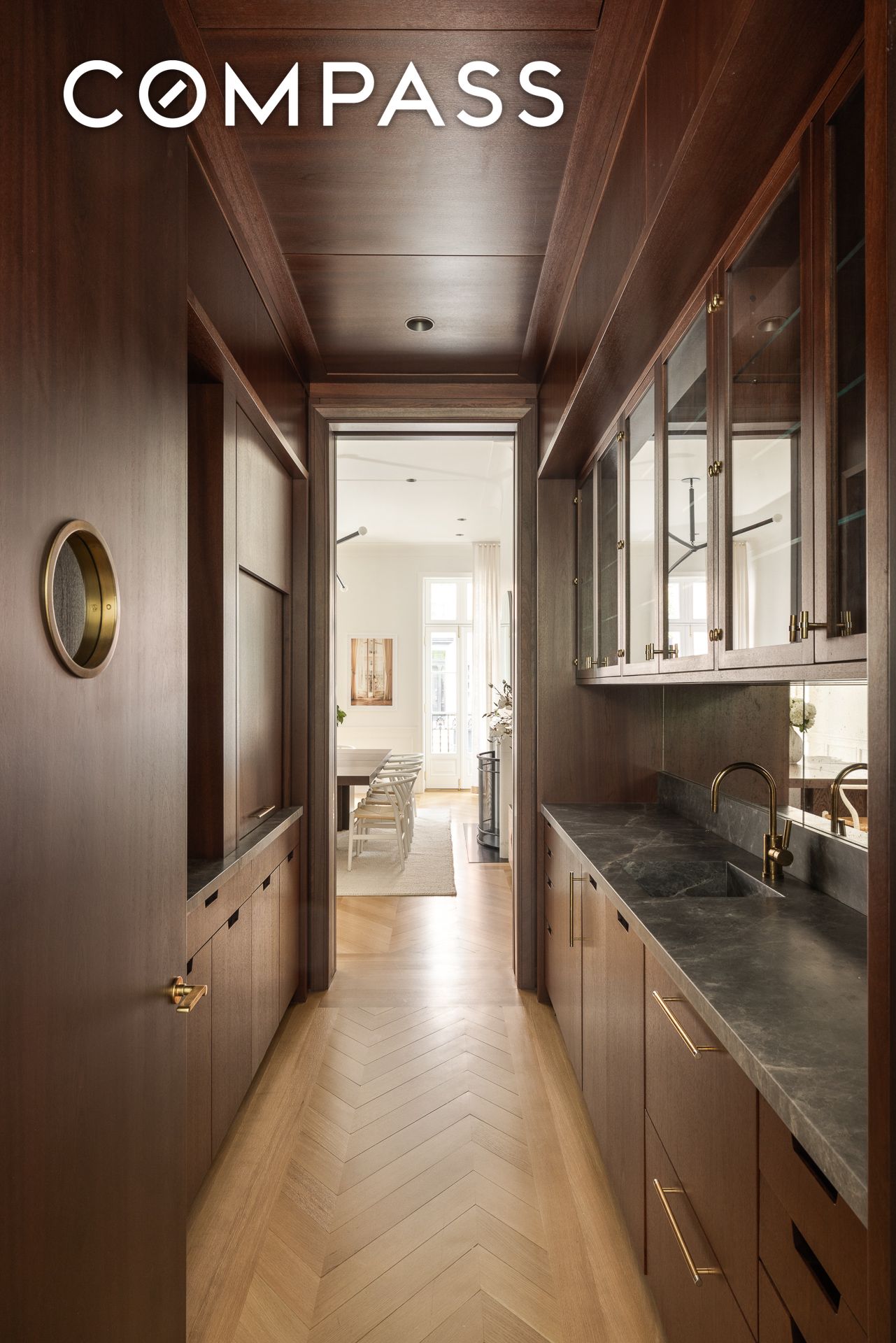 334 W 20th Manhattan, NY 10011