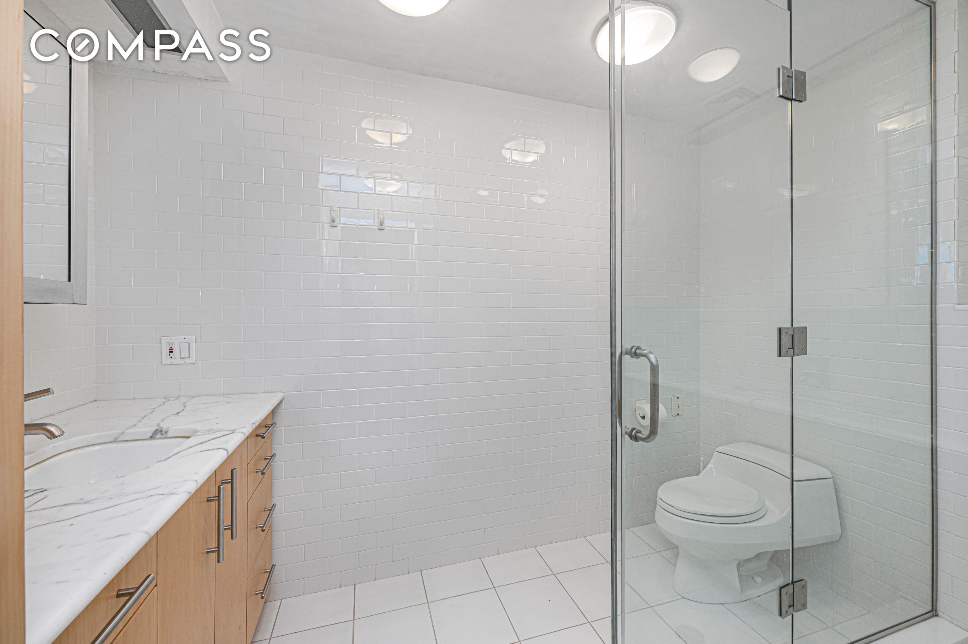 641 5th #49CDE Manhattan, NY 10022