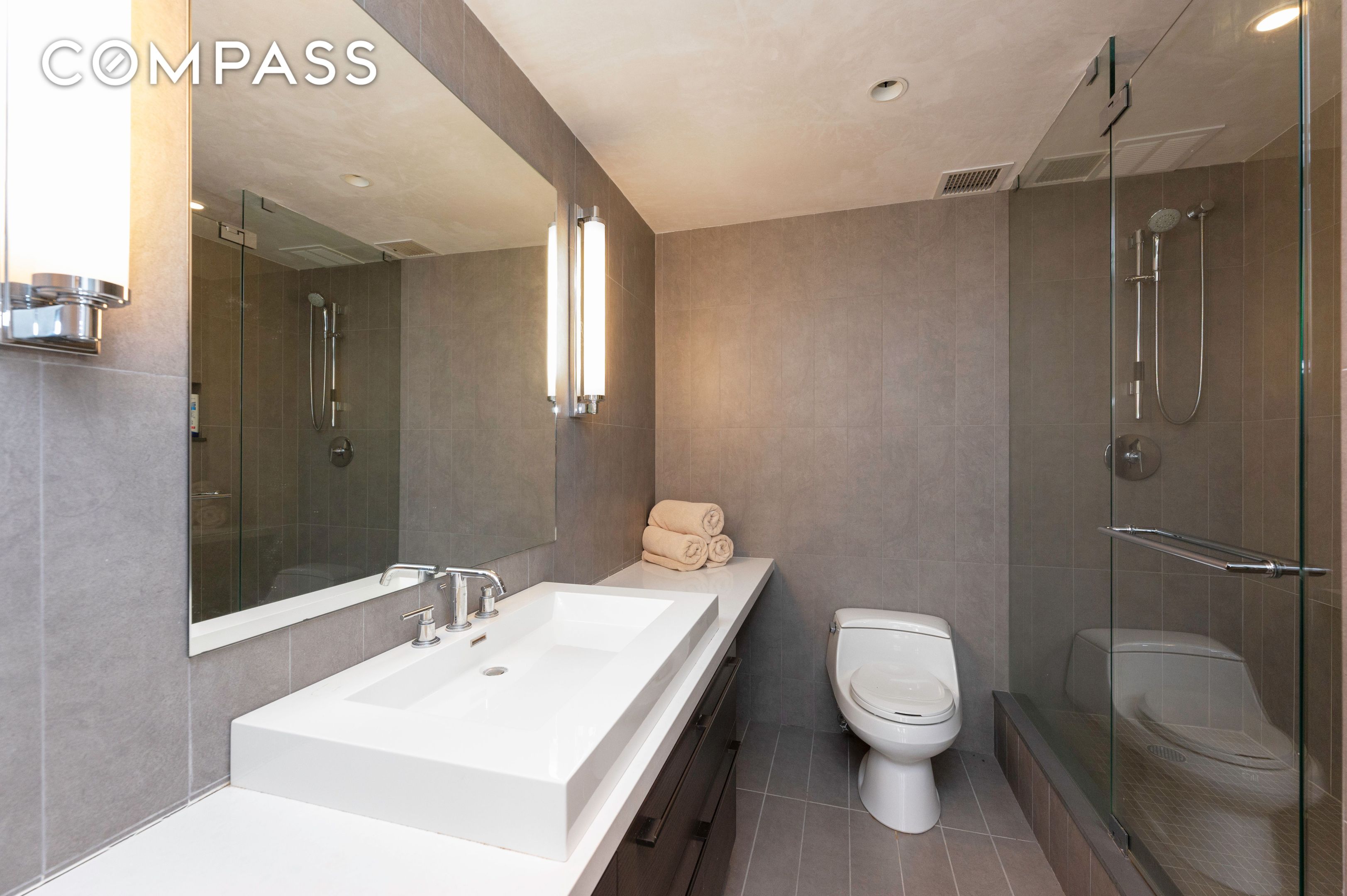 641 5th #49CDE Manhattan, NY 10022