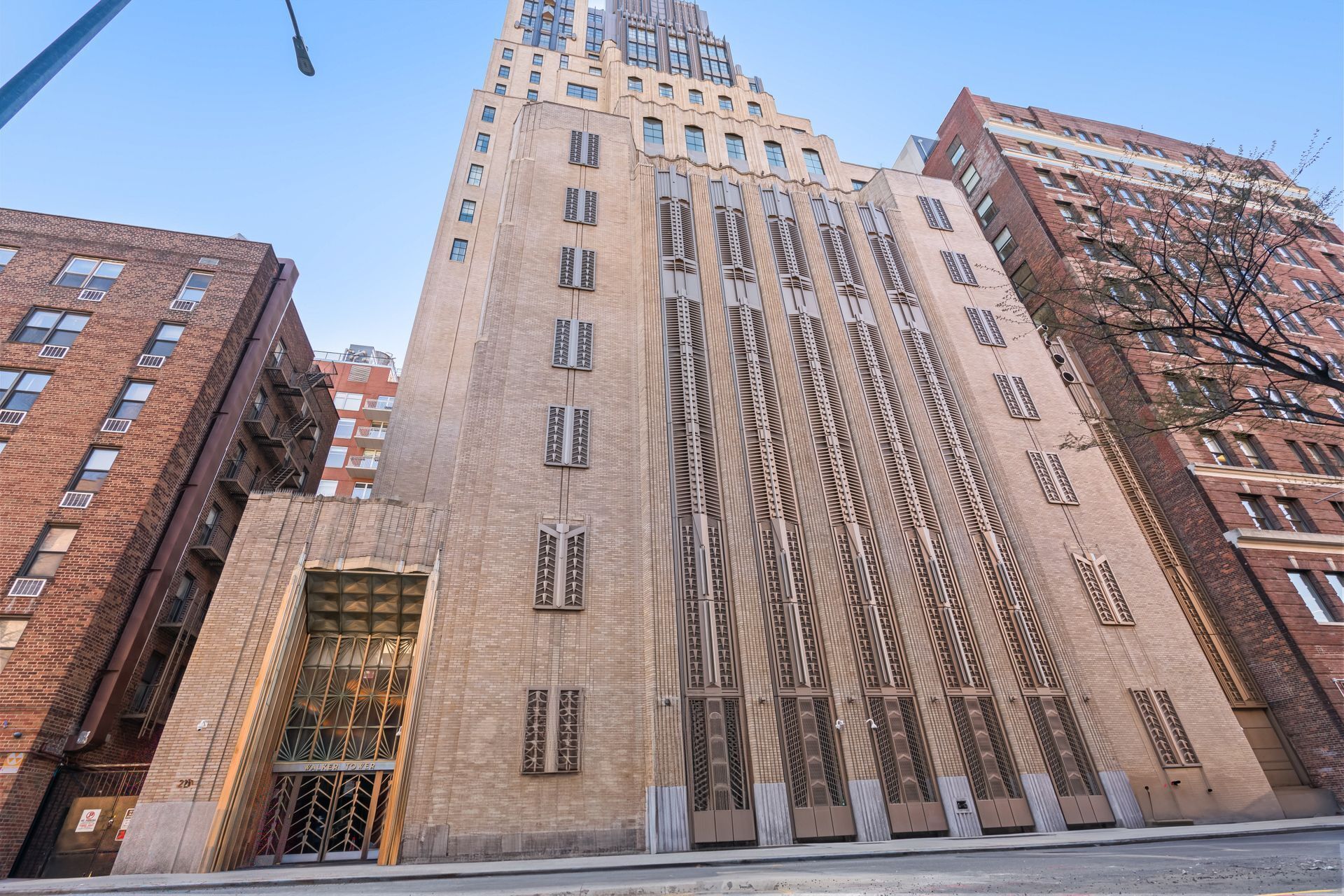 212 W 18th #Penthouse2 Manhattan, NY 10011