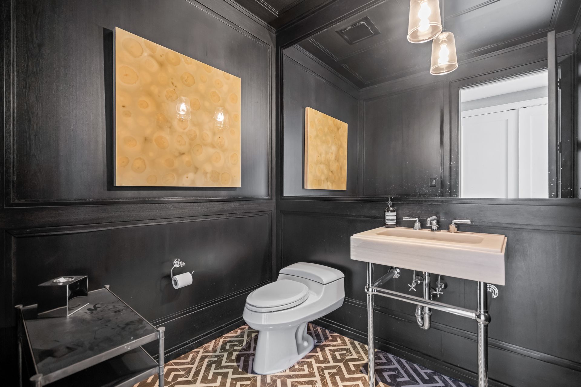 212 W 18th #Penthouse2 Manhattan, NY 10011