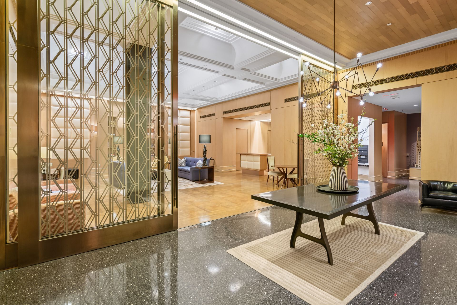 212 W 18th #Penthouse2 Manhattan, NY 10011