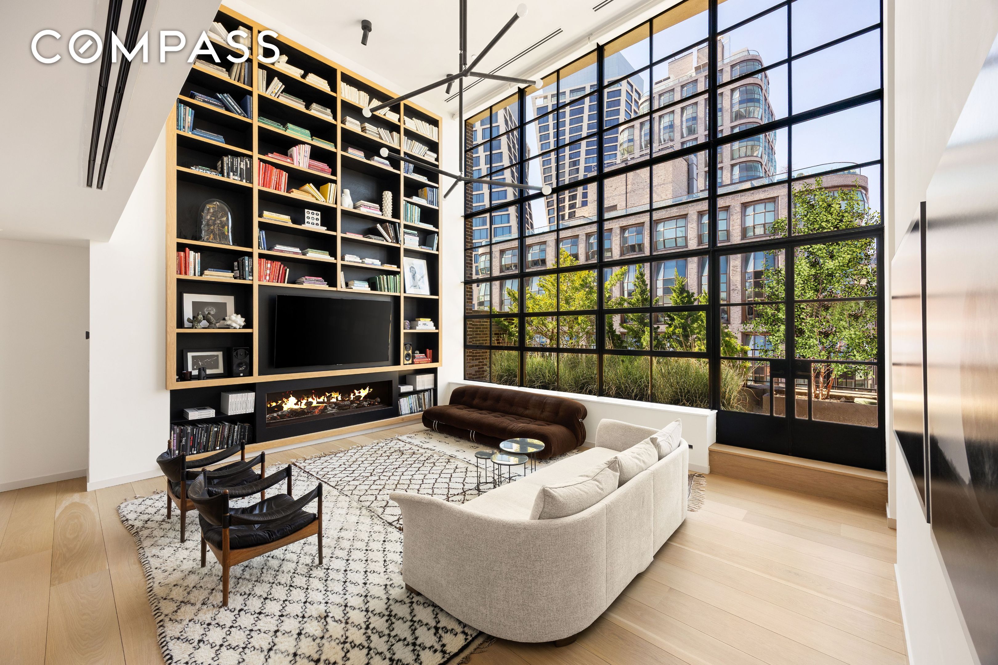 456 W 19th #PHH Manhattan, NY 10011