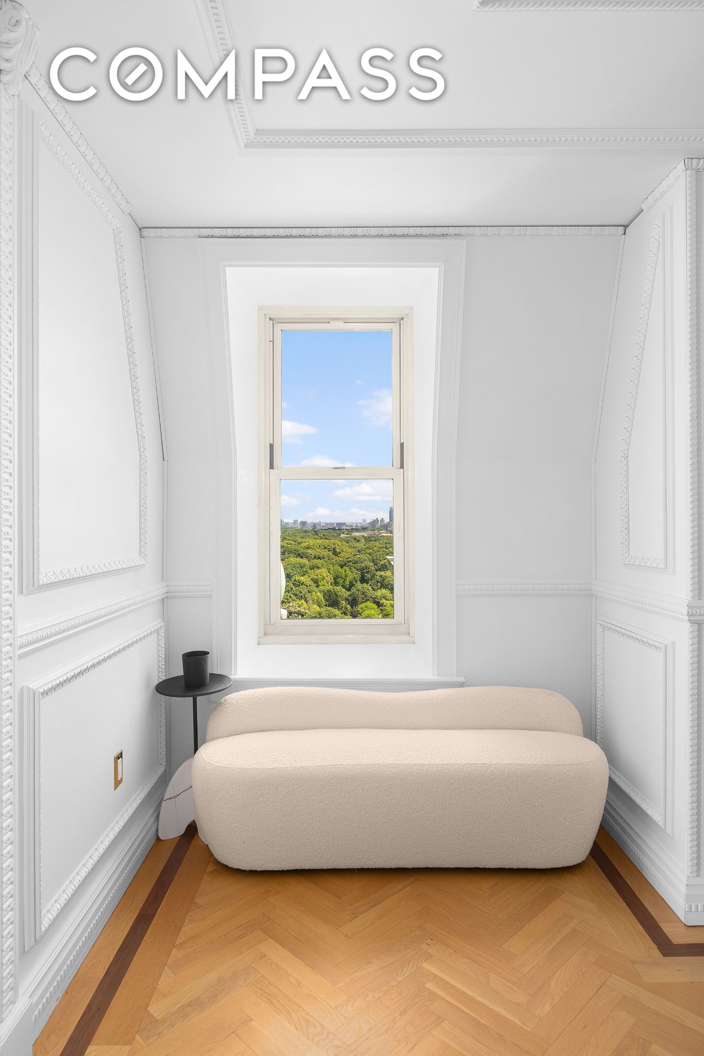 1 Central #1801/1901 Manhattan, NY 10019