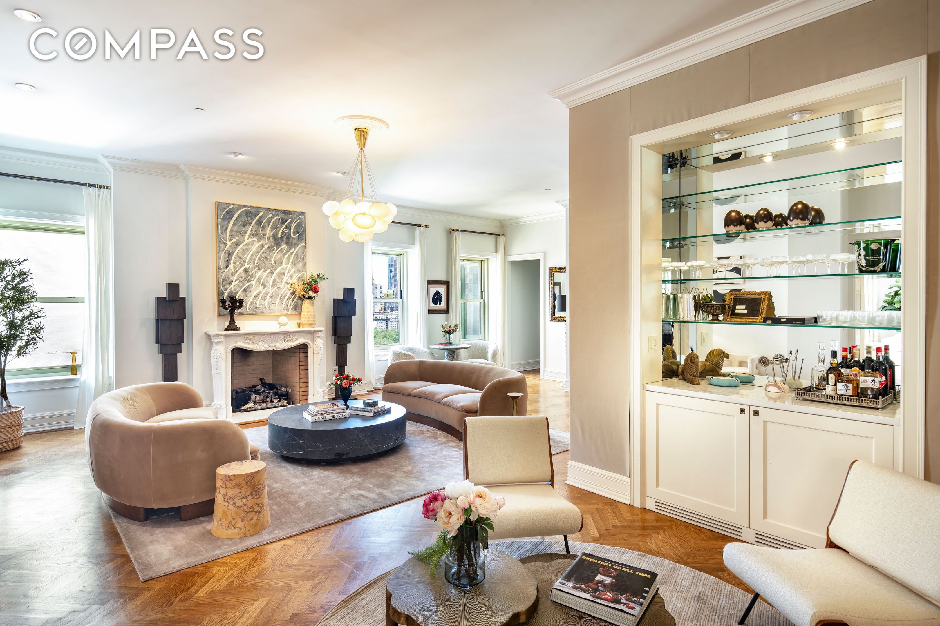 1 Central #1801/1901 Manhattan, NY 10019