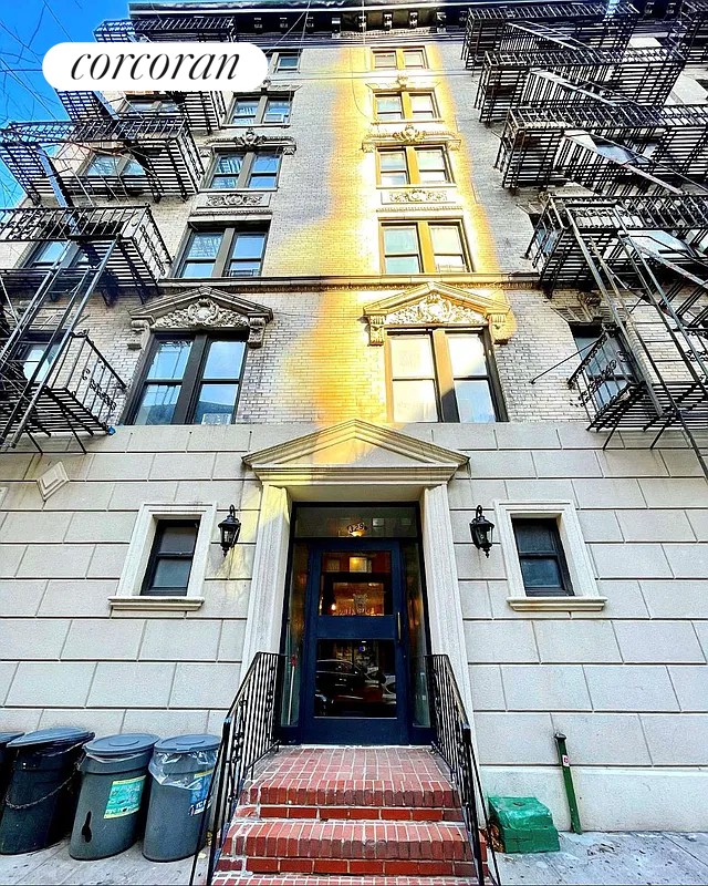 329 E 94th Manhattan, NY 10128