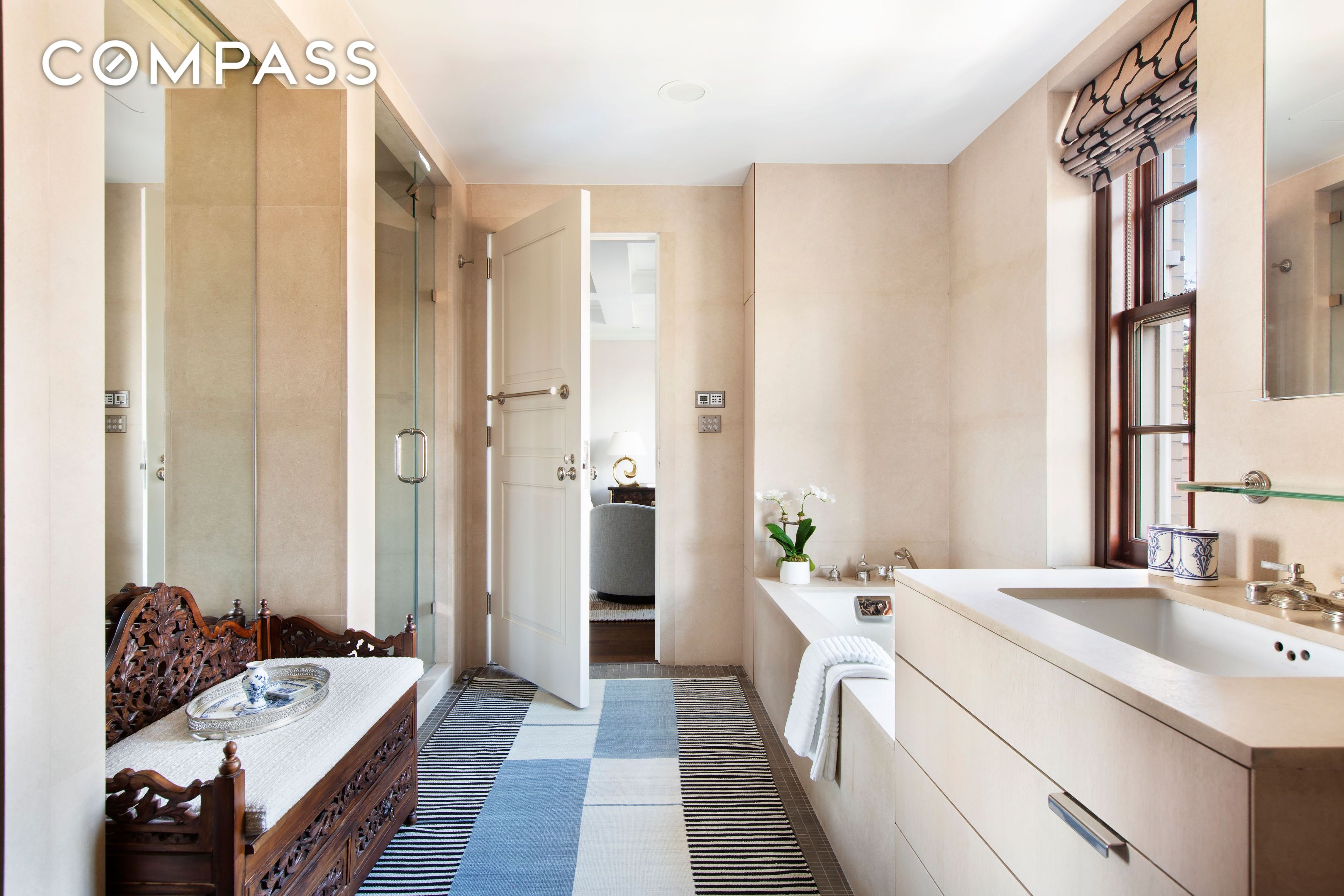 823 Park #PH Manhattan, NY 10021