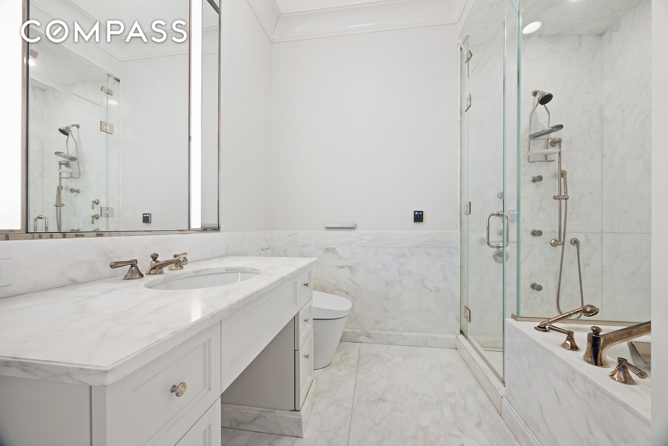 520 Park #18 Manhattan, NY 10065