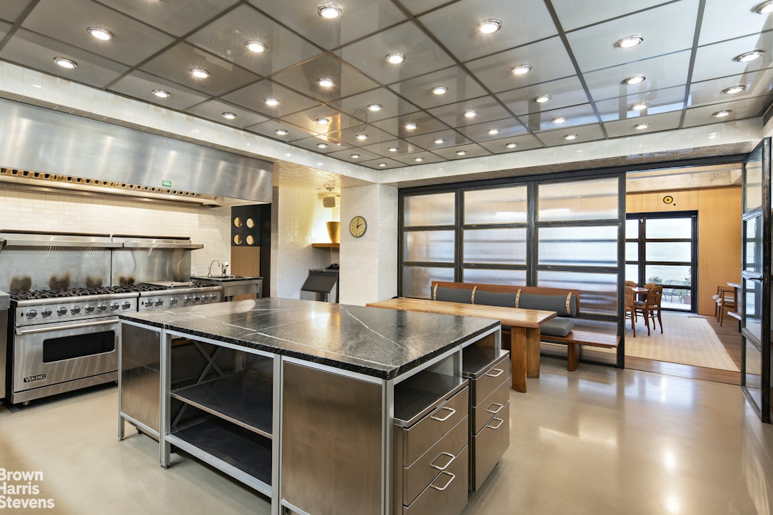 36 E 63rd Manhattan, NY 10065