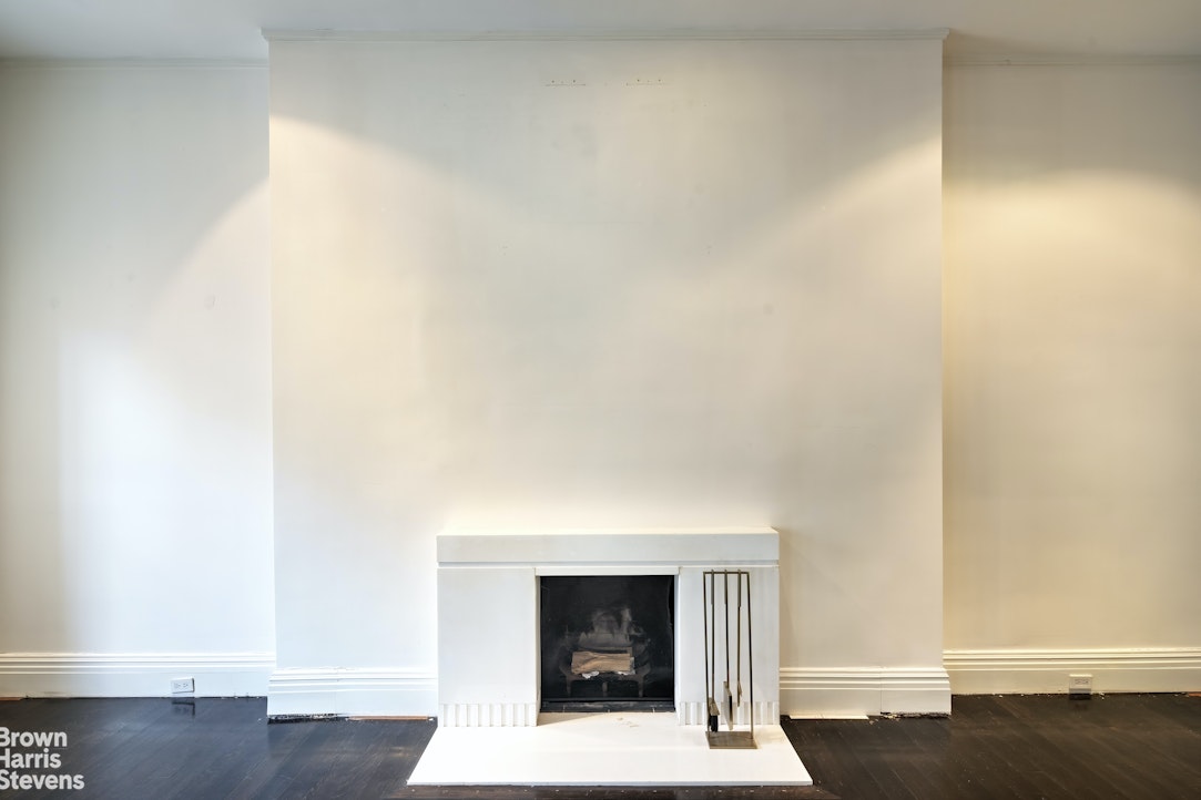 36 E 63rd Manhattan, NY 10065