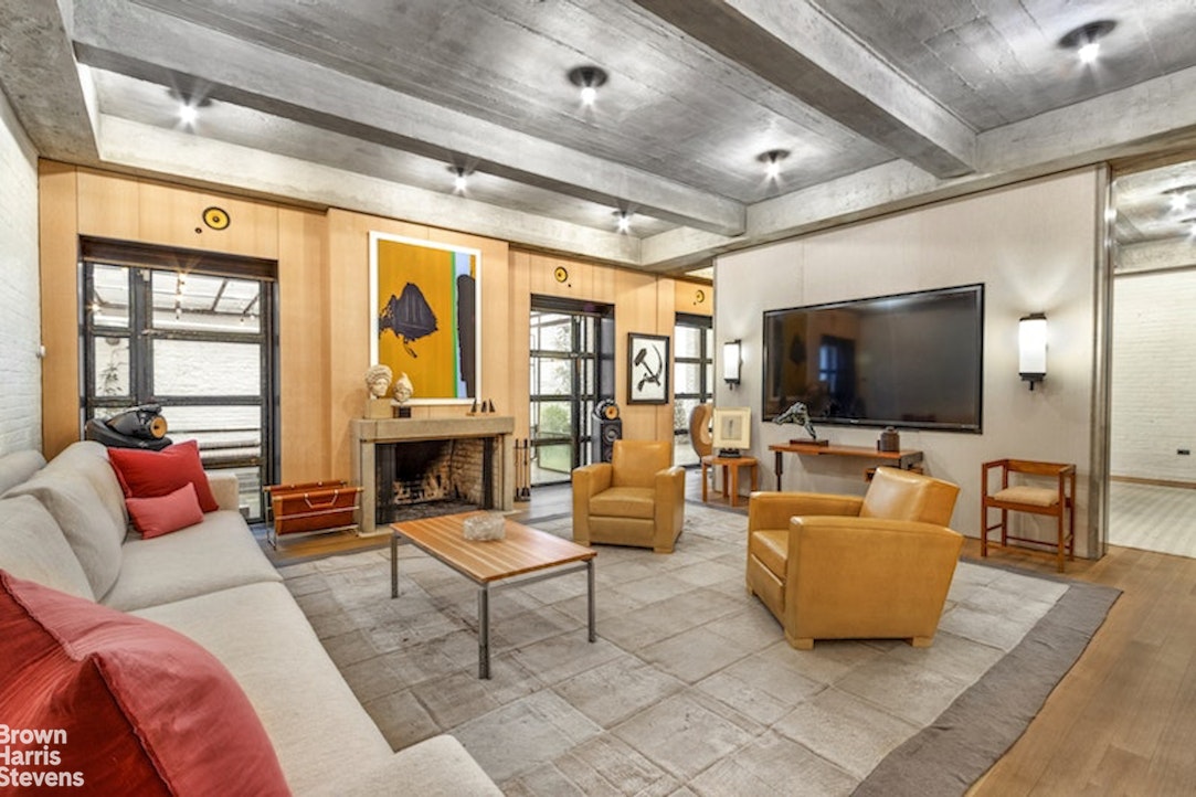 36 E 63rd Manhattan, NY 10065