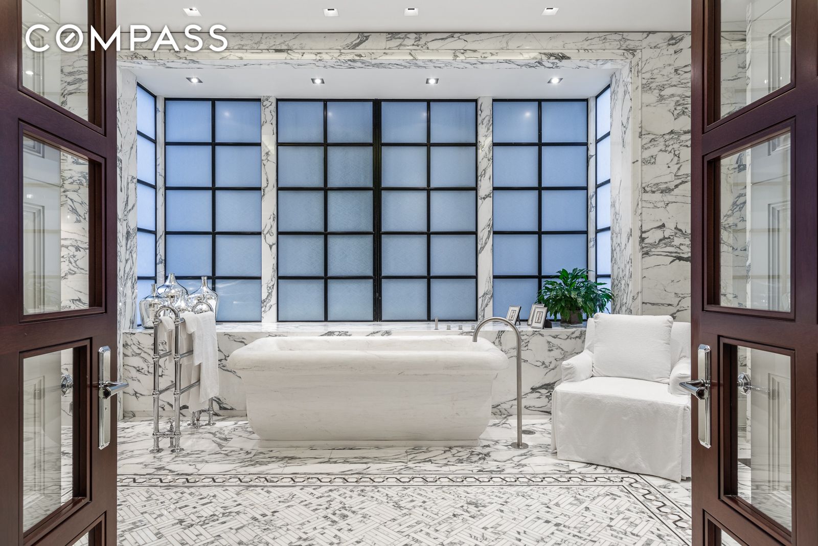 145 Reade Manhattan, NY 10013