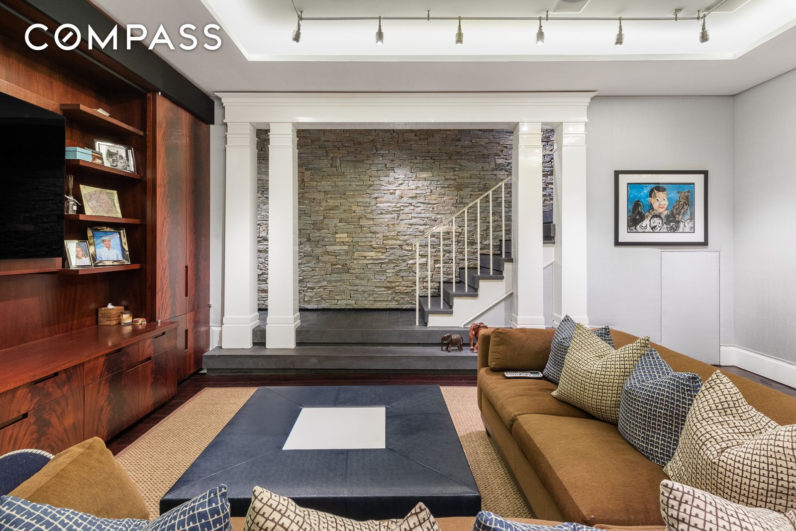 145 Reade Manhattan, NY 10013