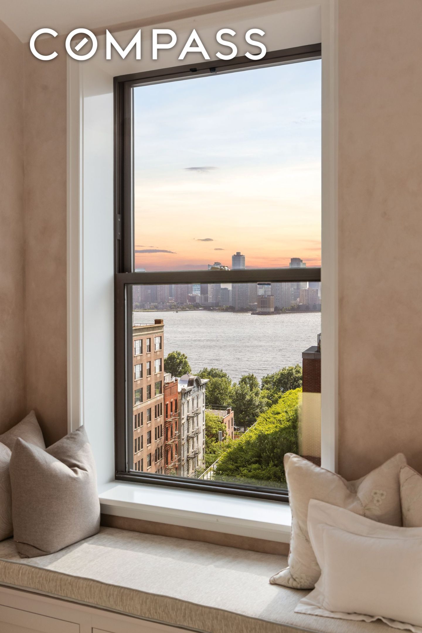 275 W 10th #9C Manhattan, NY 10014