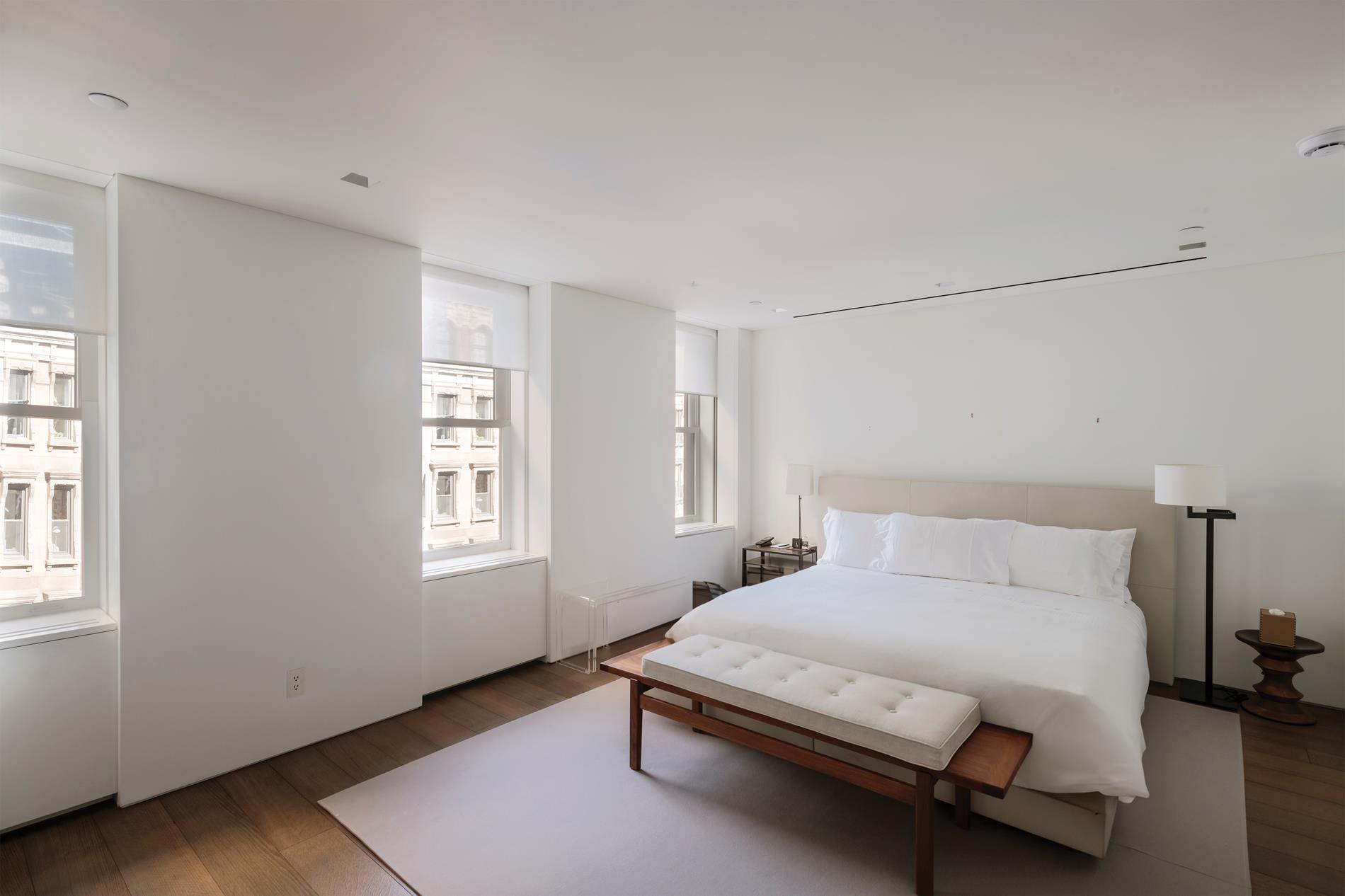 38-40 E 76th Manhattan, NY 10021