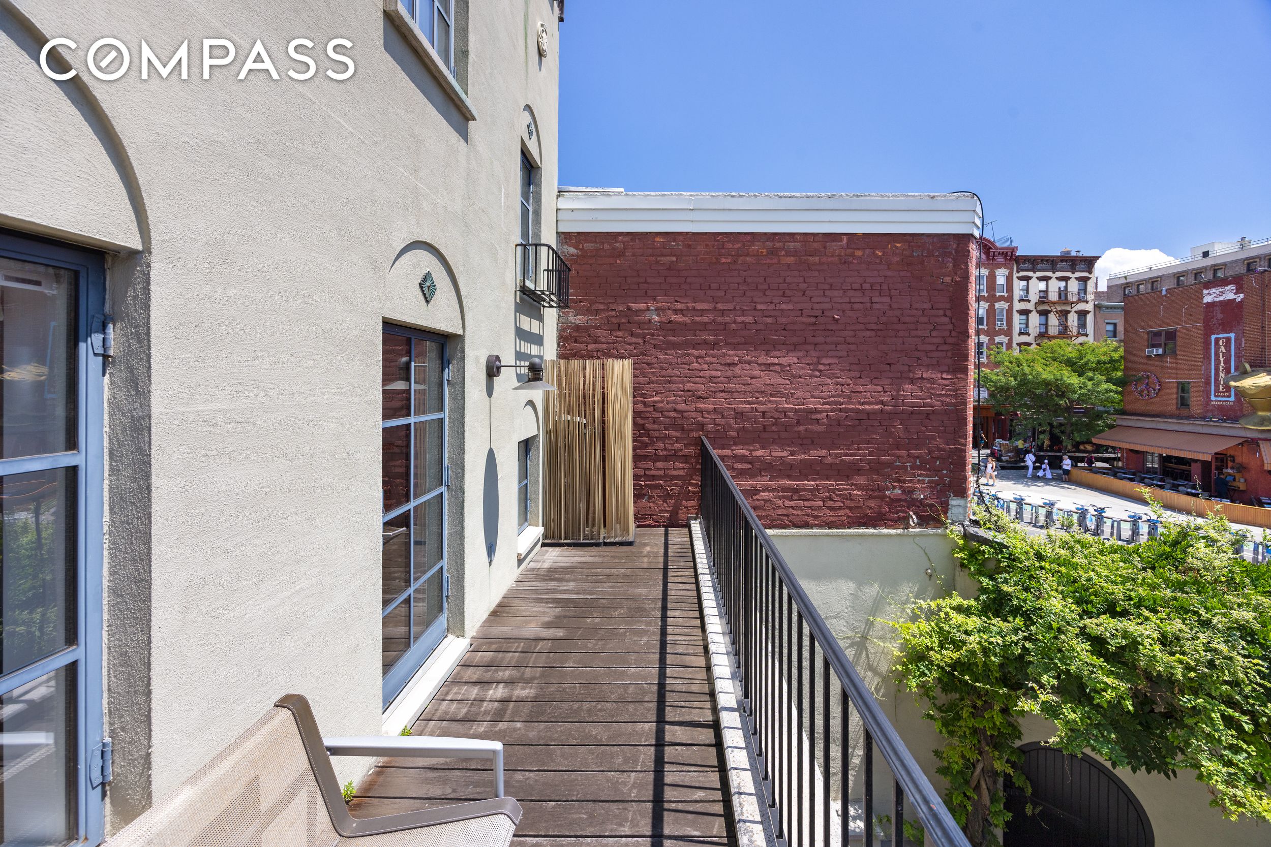 39 Barrow Manhattan, NY 10014