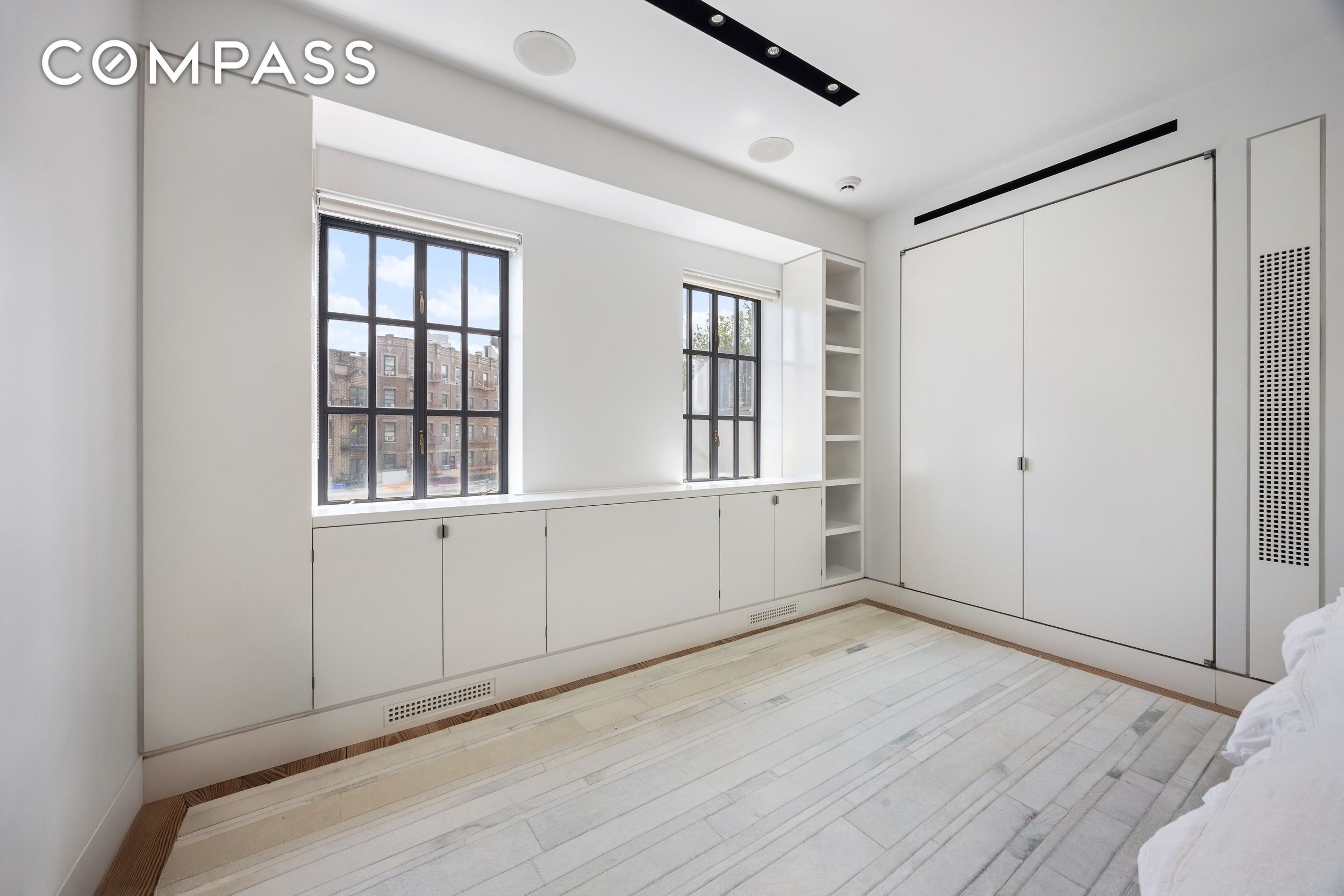 39 Barrow Manhattan, NY 10014