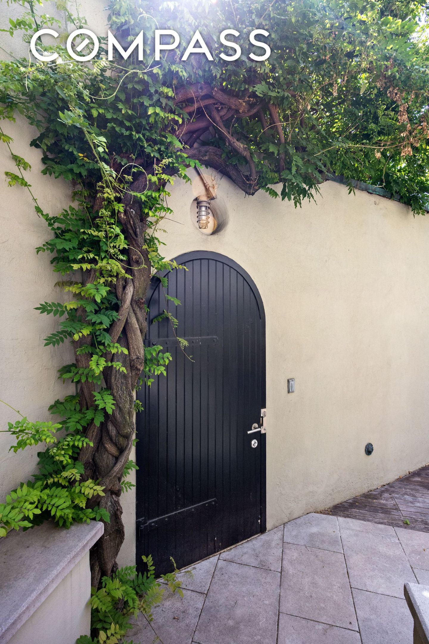 39 Barrow Manhattan, NY 10014