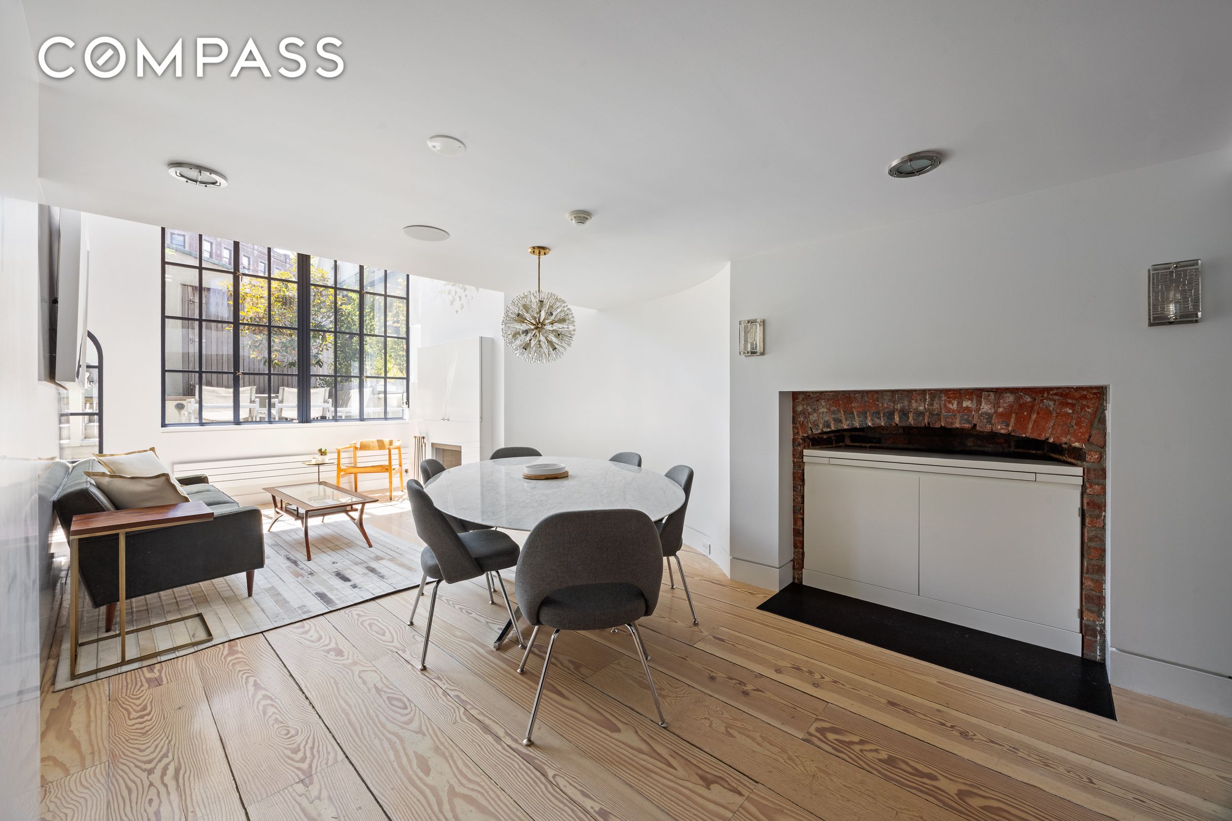 39 Barrow Manhattan, NY 10014