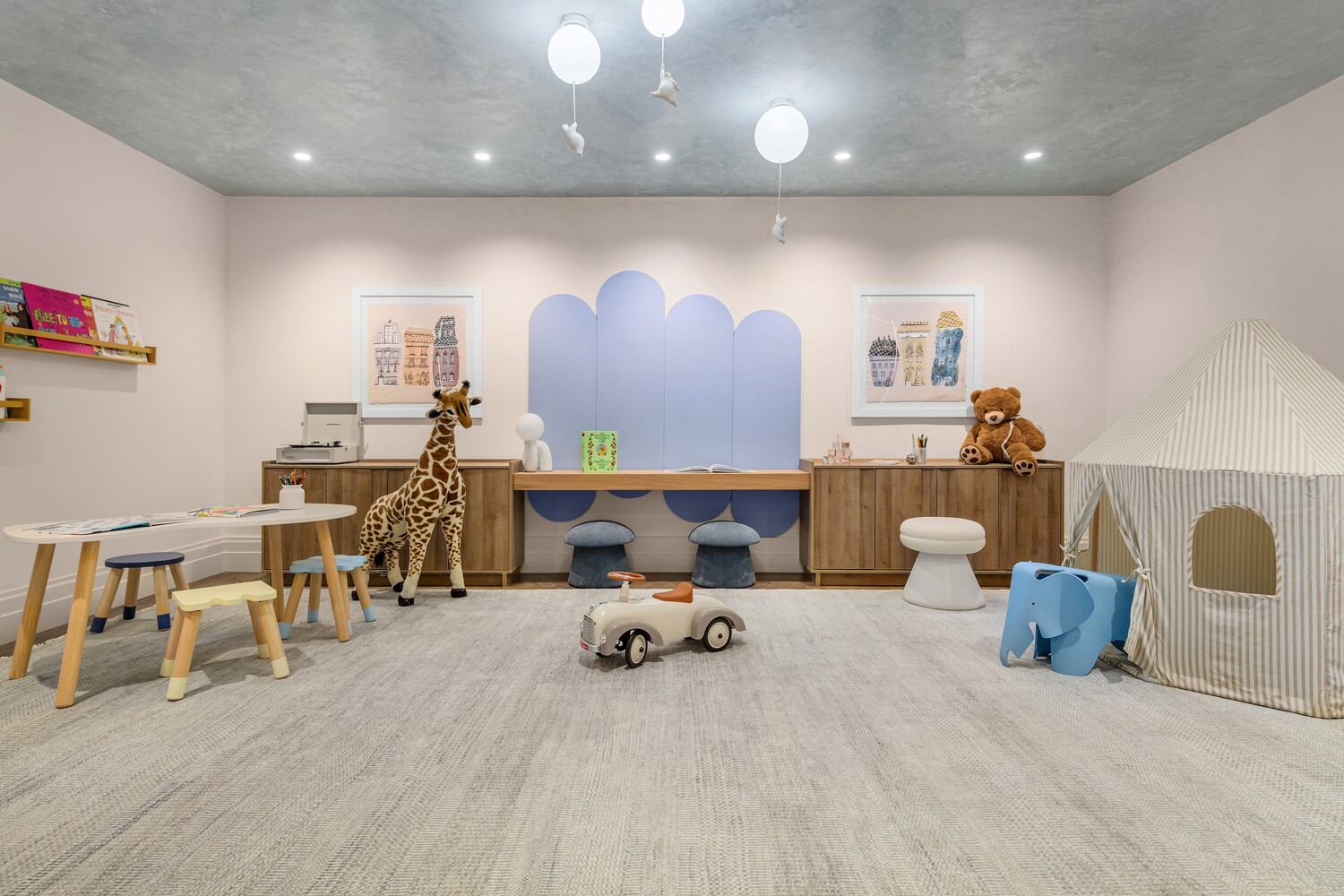 125 E 65th Manhattan, NY 10065