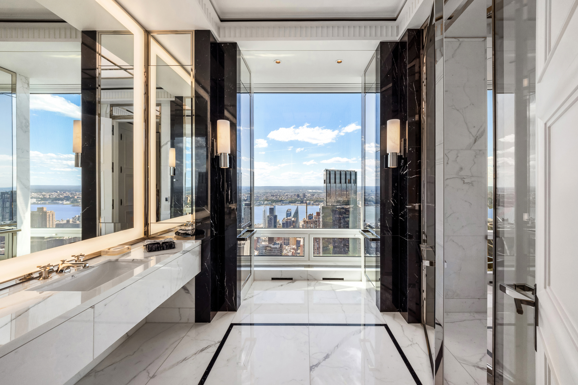 220 Central #62 Manhattan, NY 10019