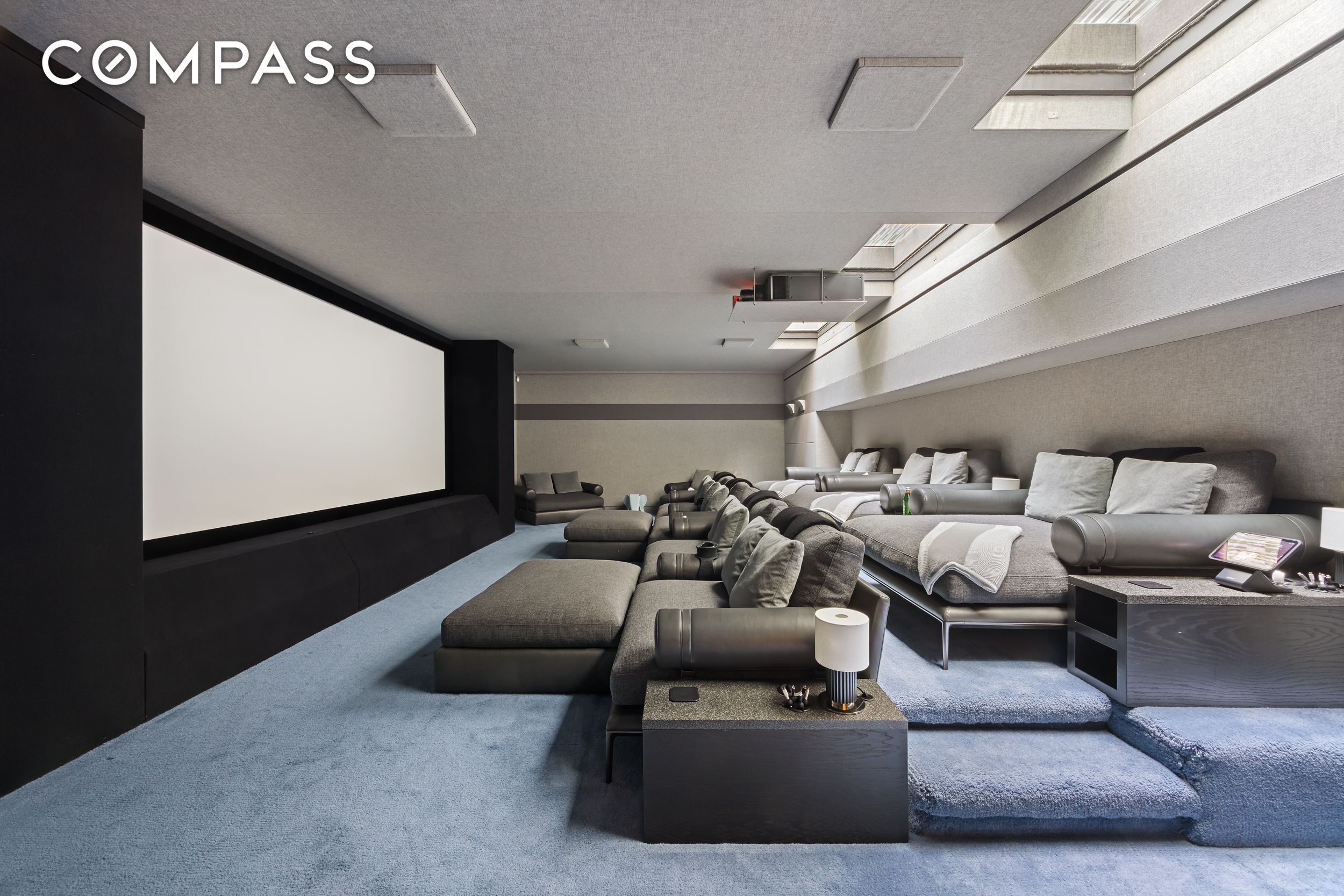 146 Waverly Manhattan, NY 10014