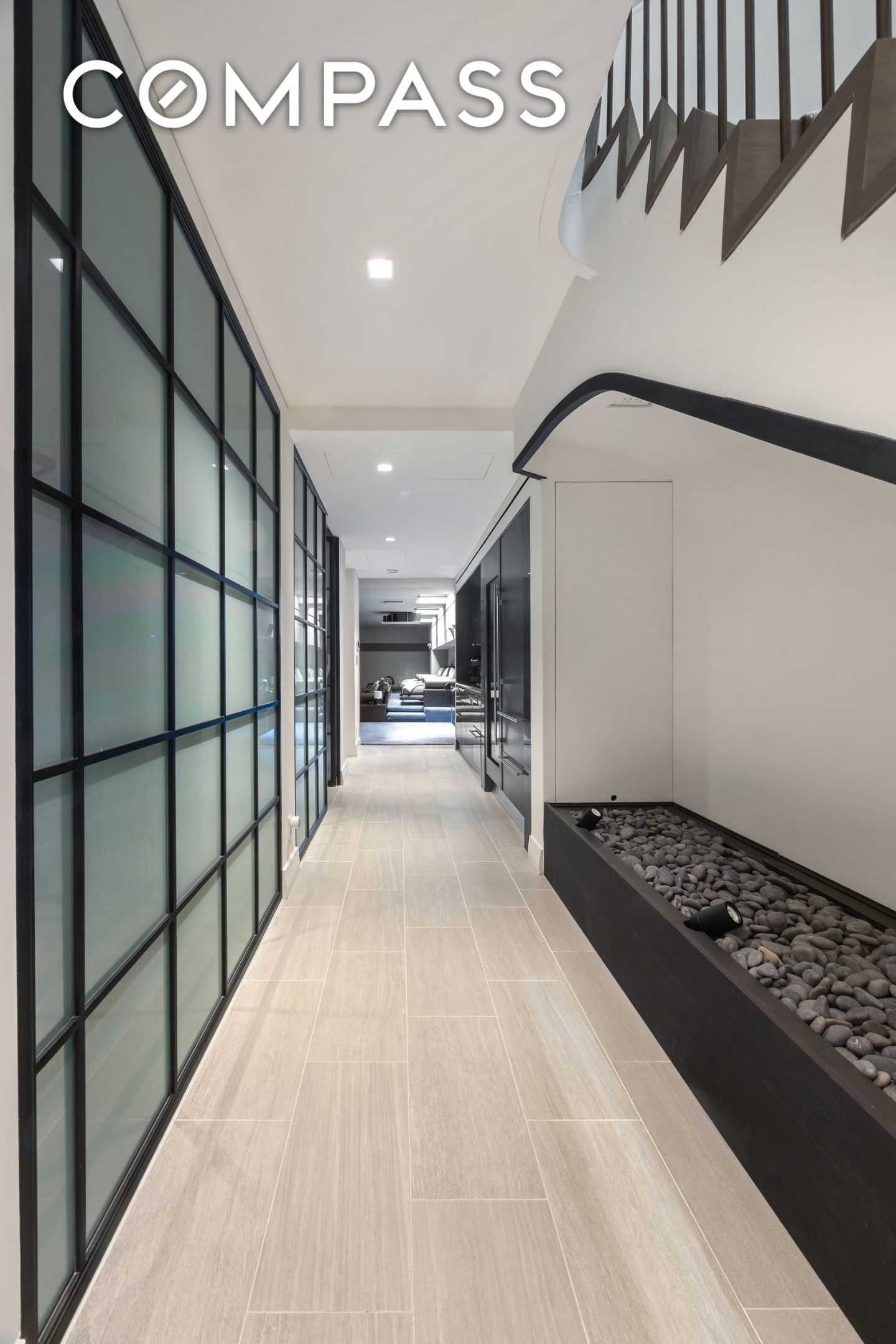 146 Waverly Manhattan, NY 10014