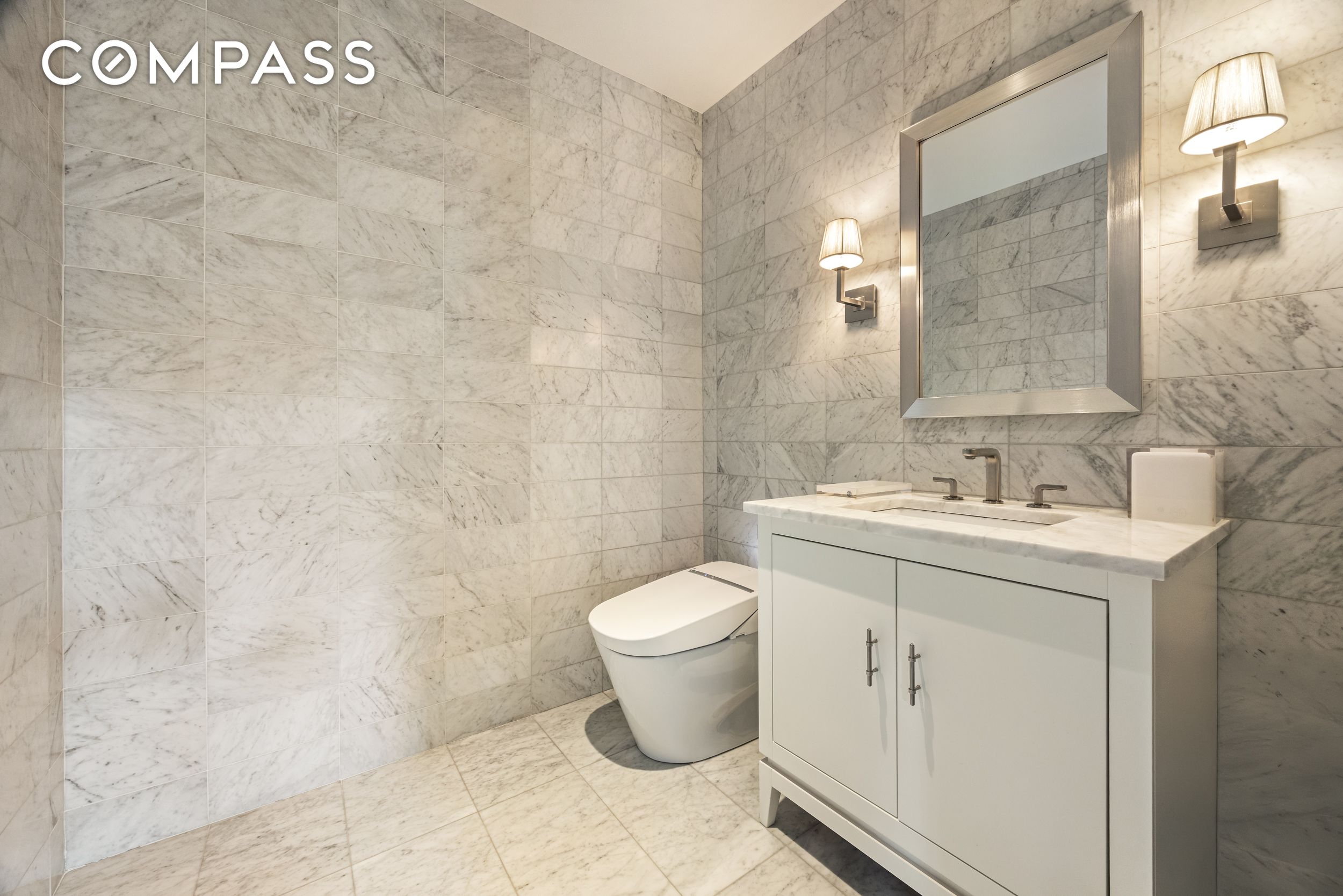 146 Waverly Manhattan, NY 10014