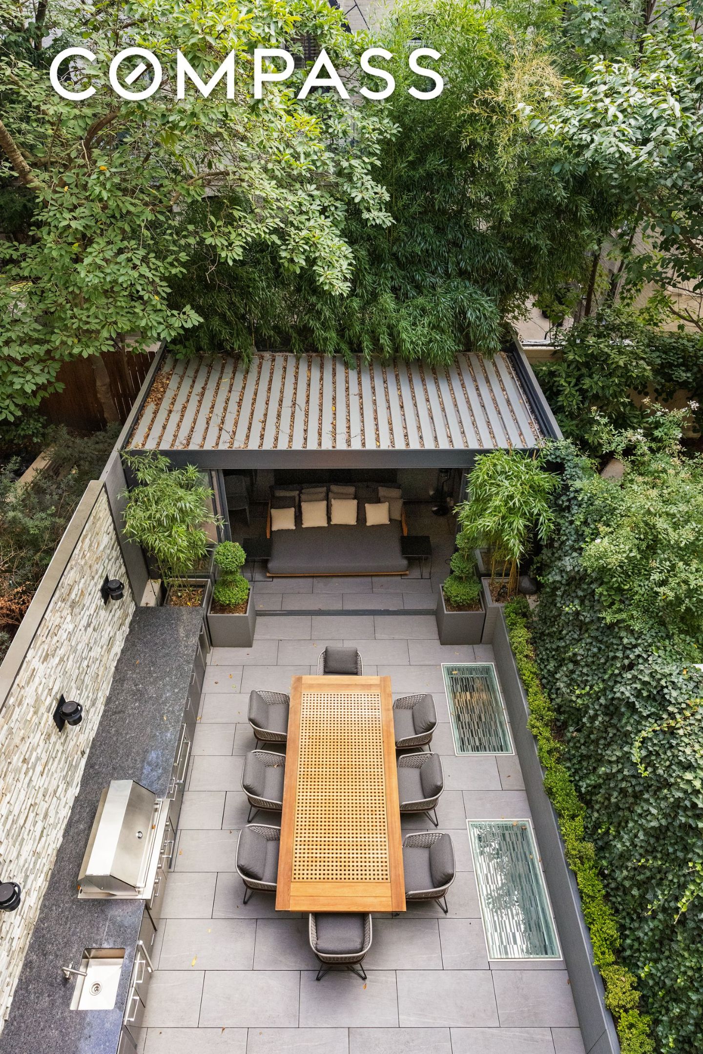 146 Waverly Manhattan, NY 10014