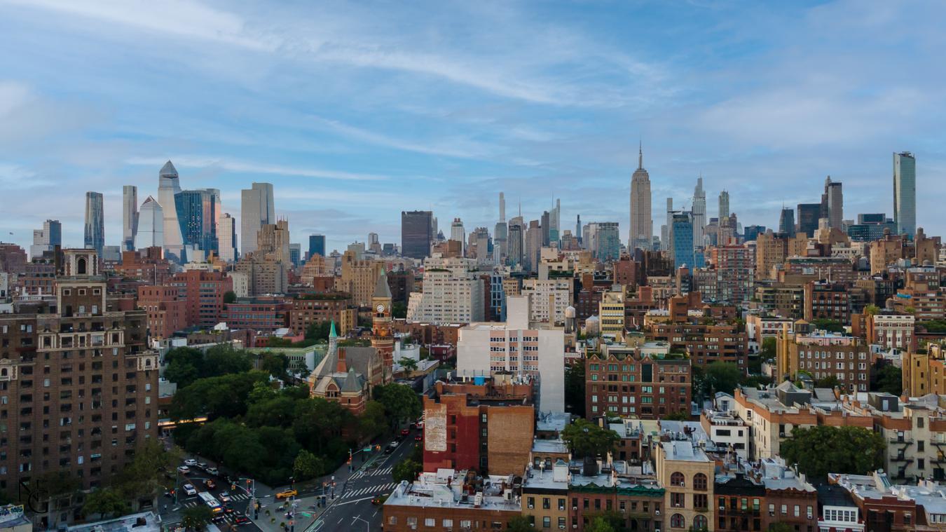 122 Waverly Manhattan, NY 10011