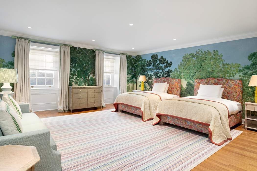 4 E 79th Manhattan, NY 10075