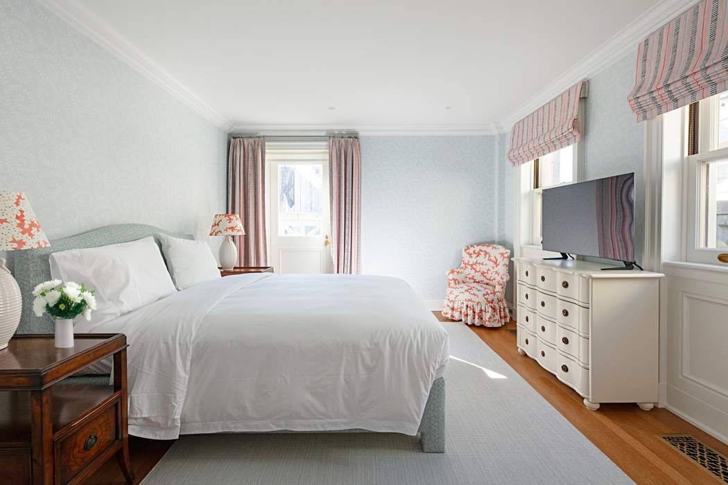 4 E 79th Manhattan, NY 10075