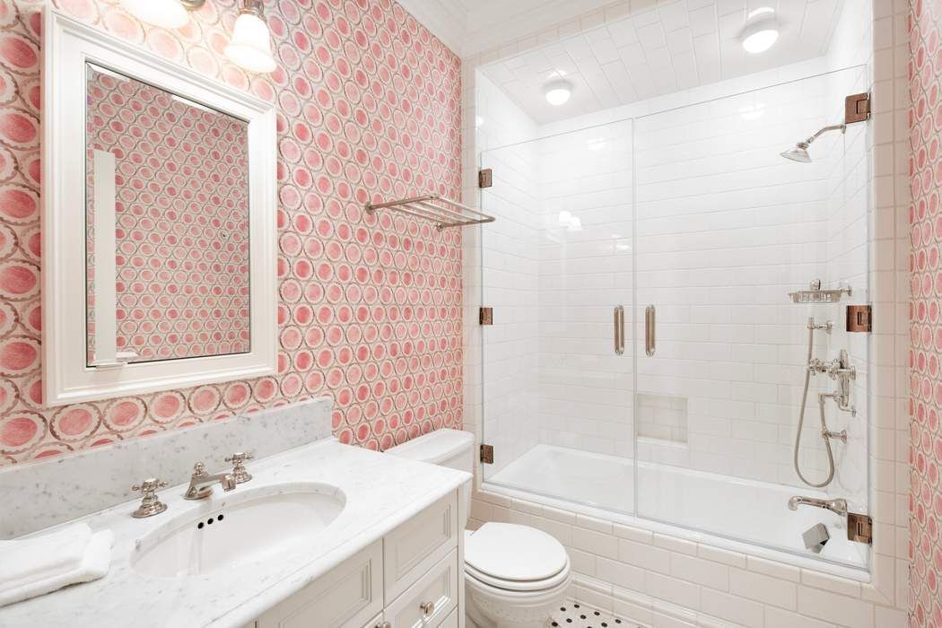 4 E 79th Manhattan, NY 10075