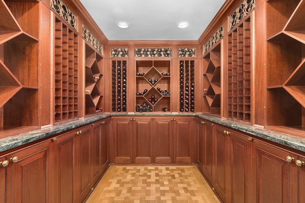 4 E 79th Manhattan, NY 10075