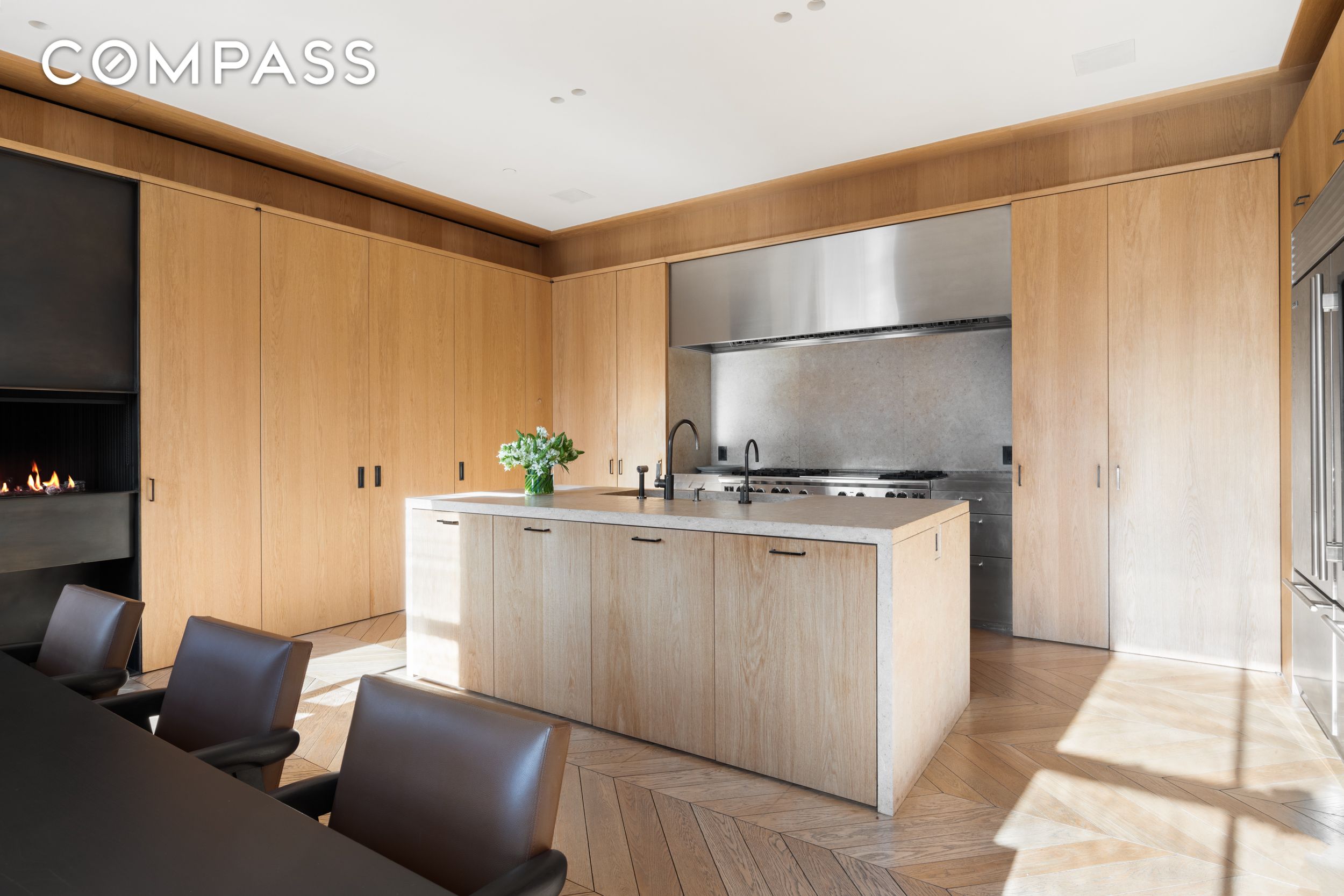 54 Bond #PH Manhattan, NY 10012