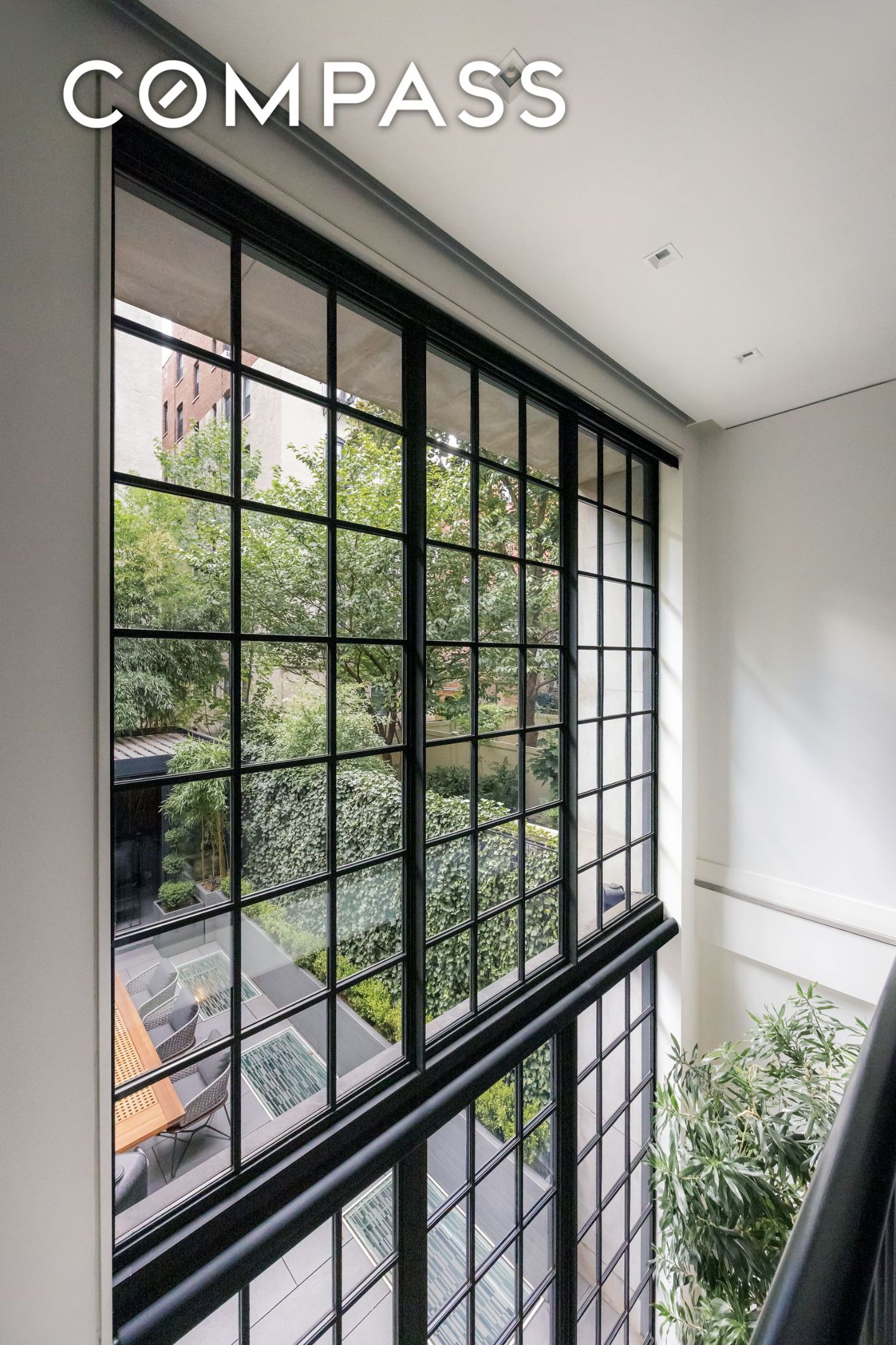 146 Waverly Manhattan, NY 10014