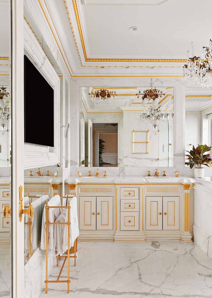 1 Central #1701/04/06 Manhattan, NY 10019