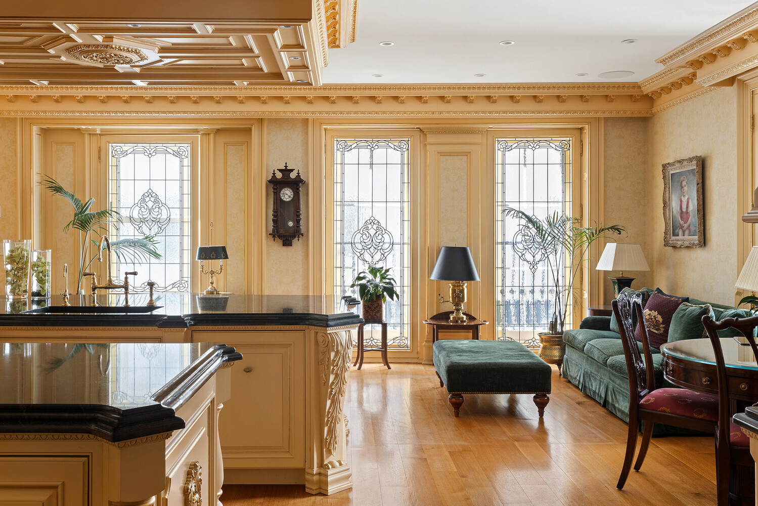 1 Central #1701/04/06 Manhattan, NY 10019