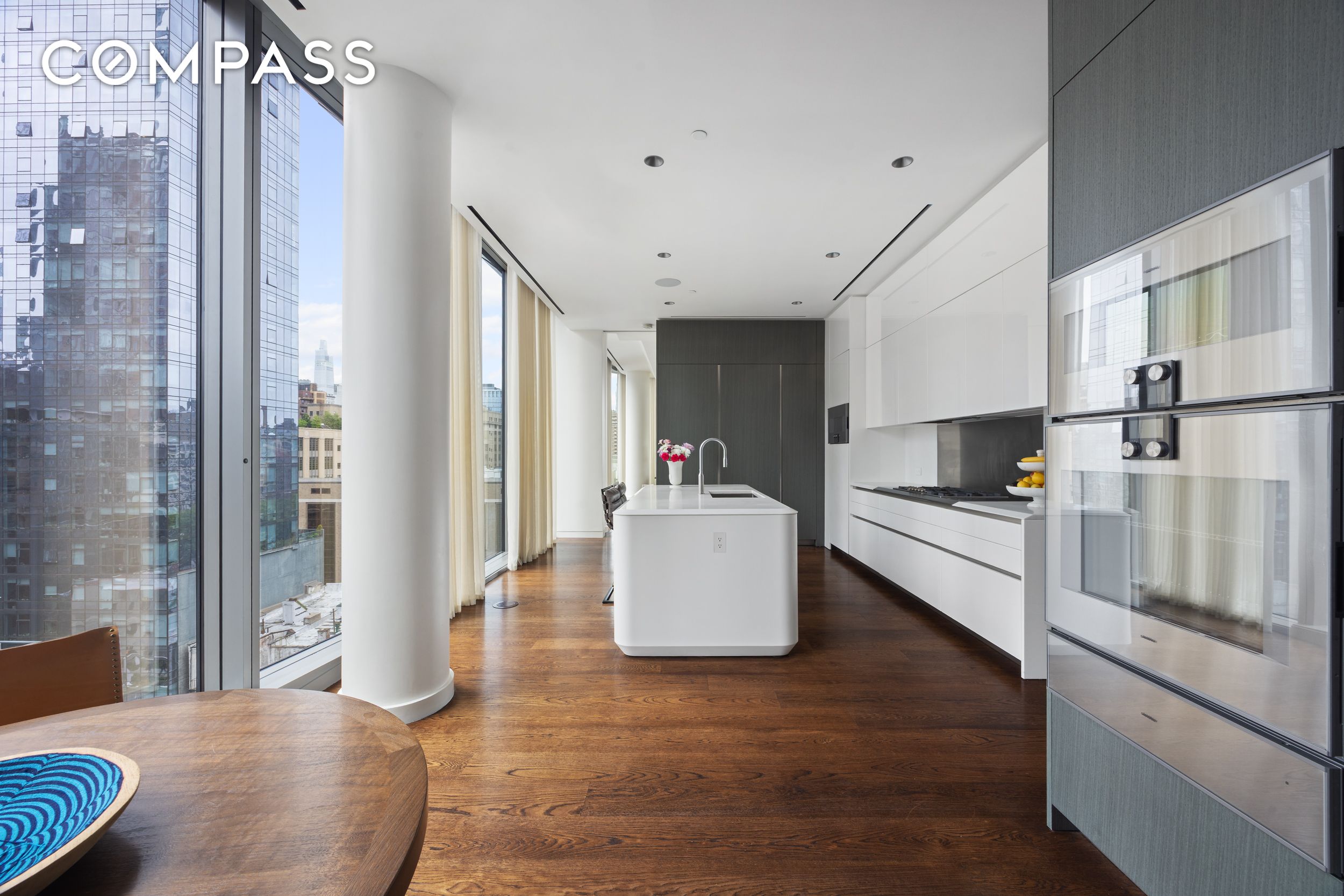 520 W 28th #PH37 Manhattan, NY 10001