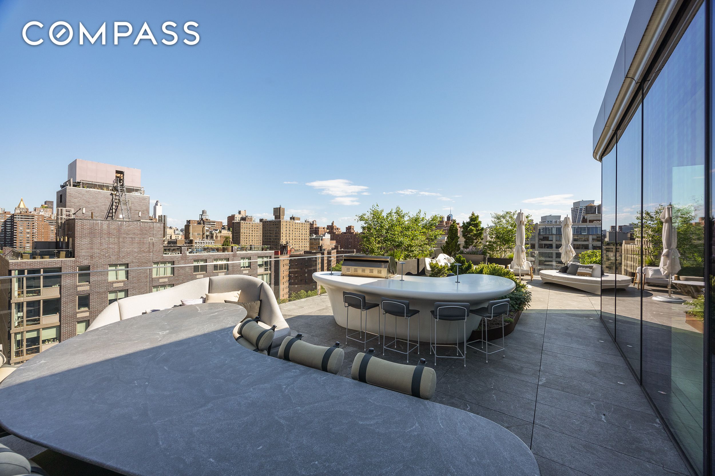 520 W 28th #PH37 Manhattan, NY 10001