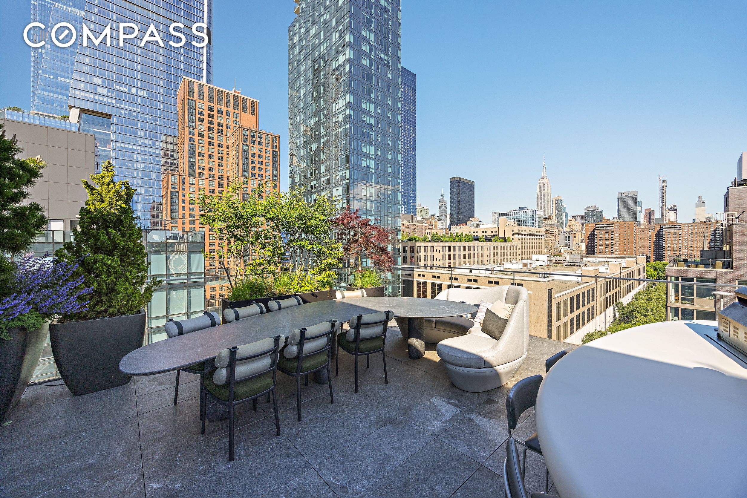 520 W 28th #PH37 Manhattan, NY 10001