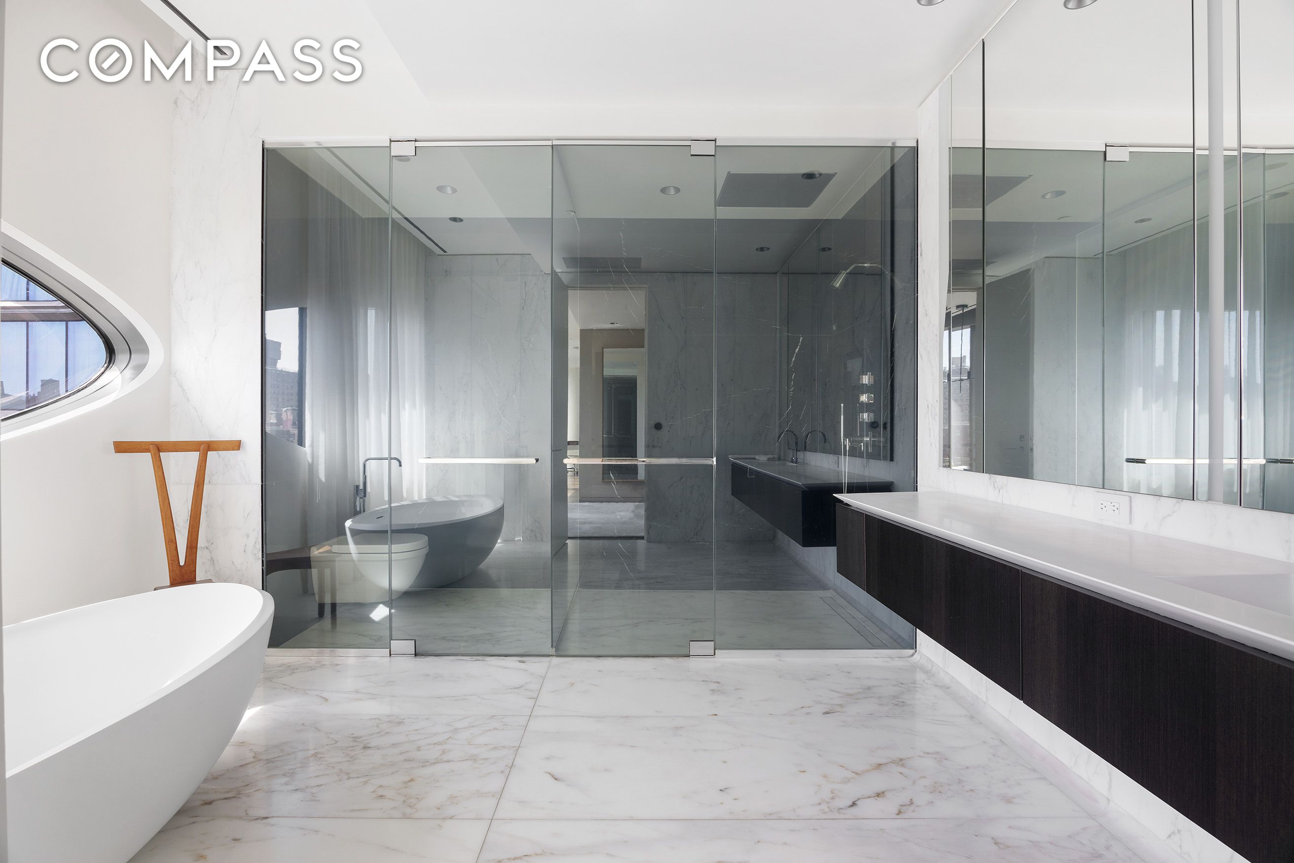 520 W 28th #PH37 Manhattan, NY 10001