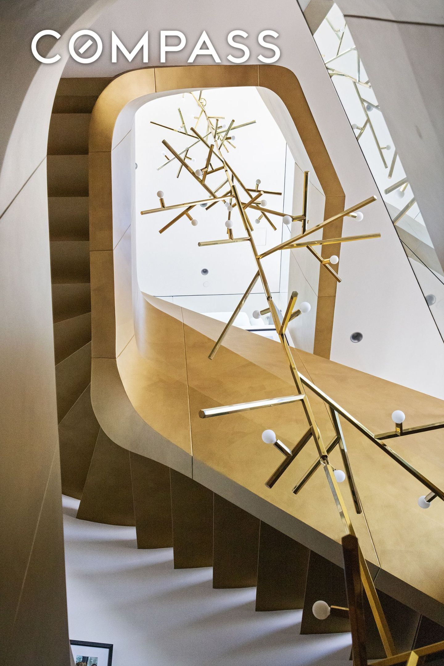 520 W 28th #PH37 Manhattan, NY 10001