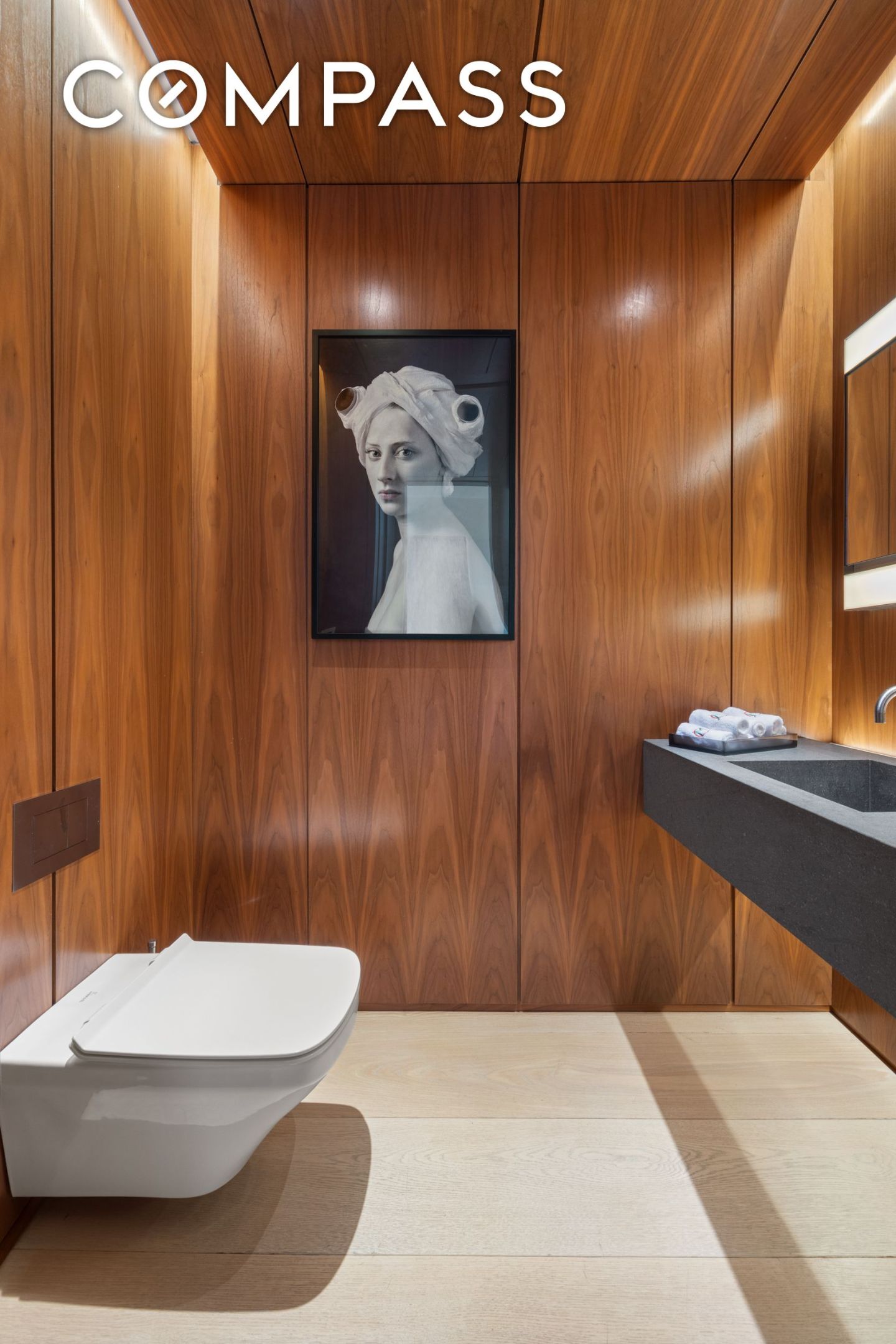 215 Chrystie #PH3 Manhattan, NY 10002