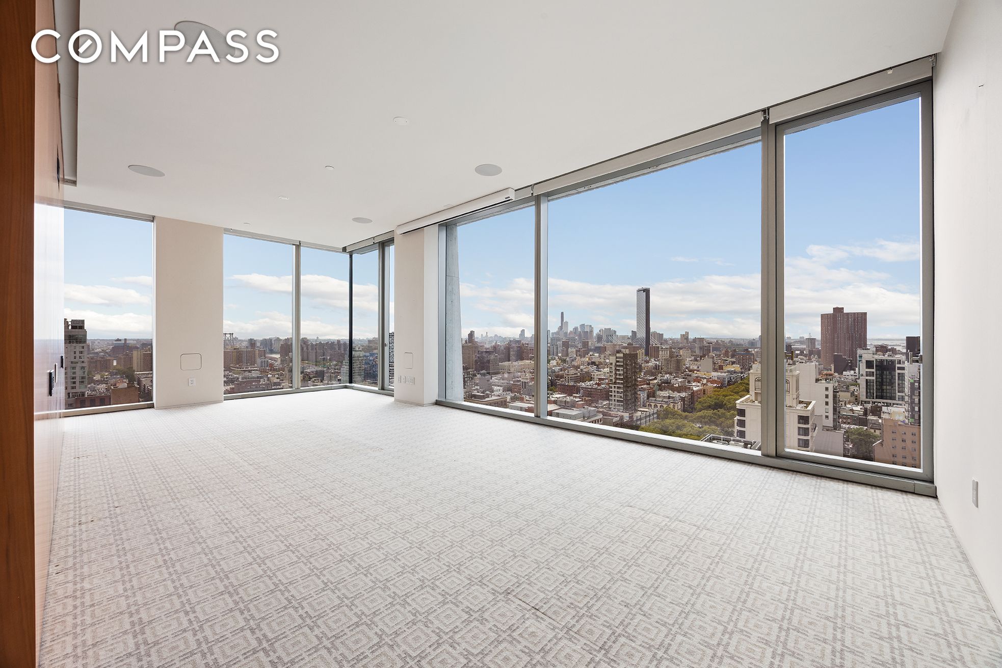 215 Chrystie #PH3 Manhattan, NY 10002