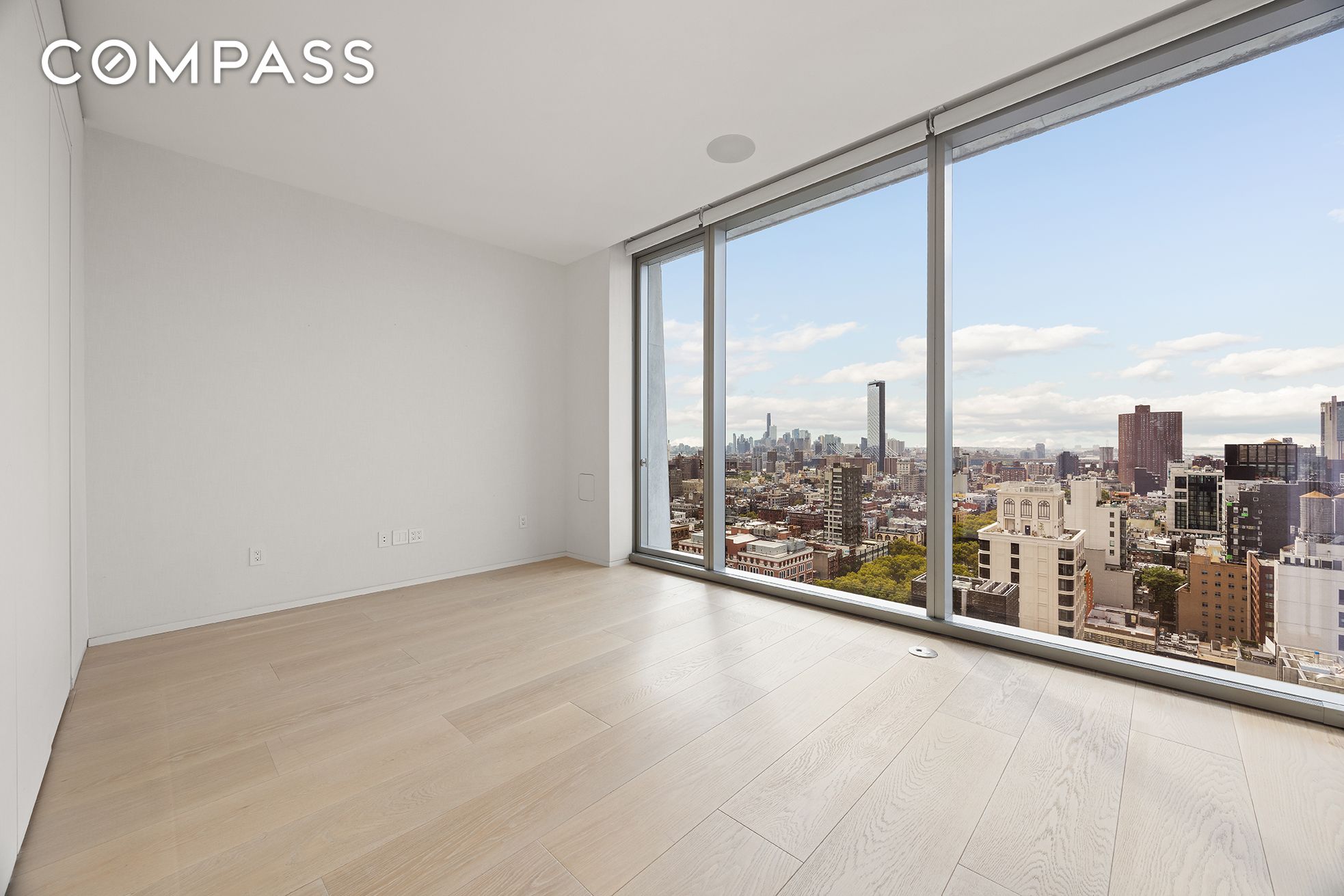 215 Chrystie #PH3 Manhattan, NY 10002