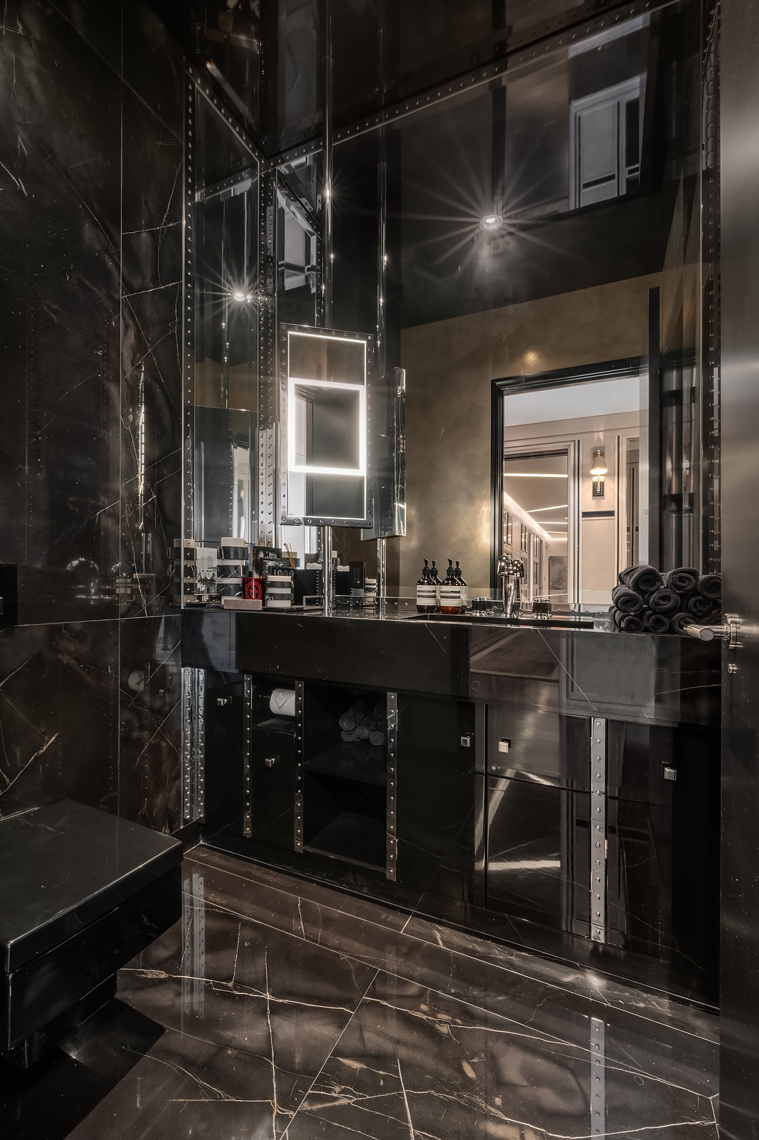 157 W 57th #64 Manhattan, NY 10019